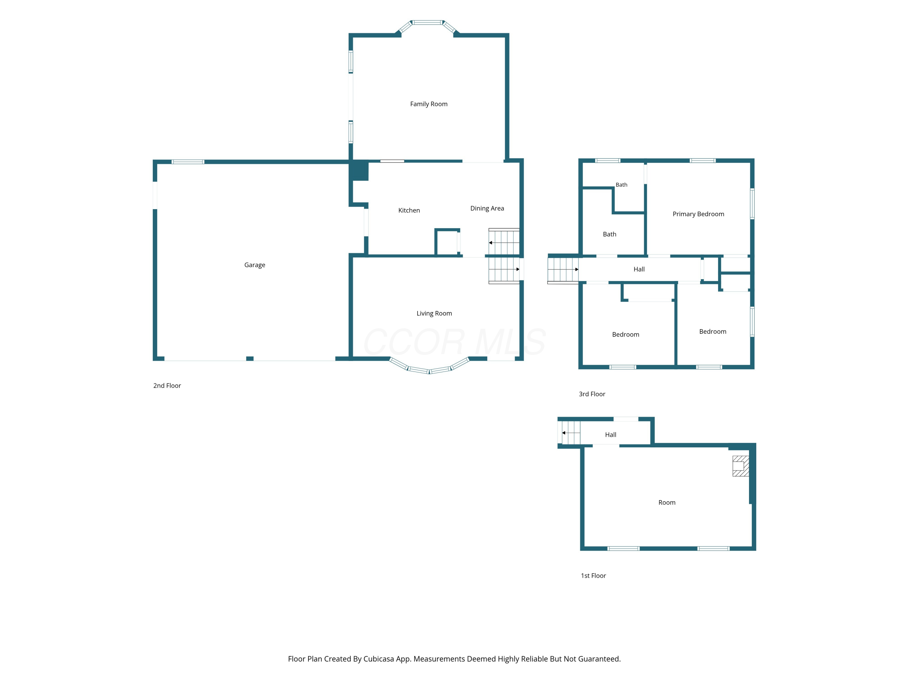 Three-level floor plan showing a garage, family and living rooms, kitchen, dining area, bedrooms, and bathrooms.