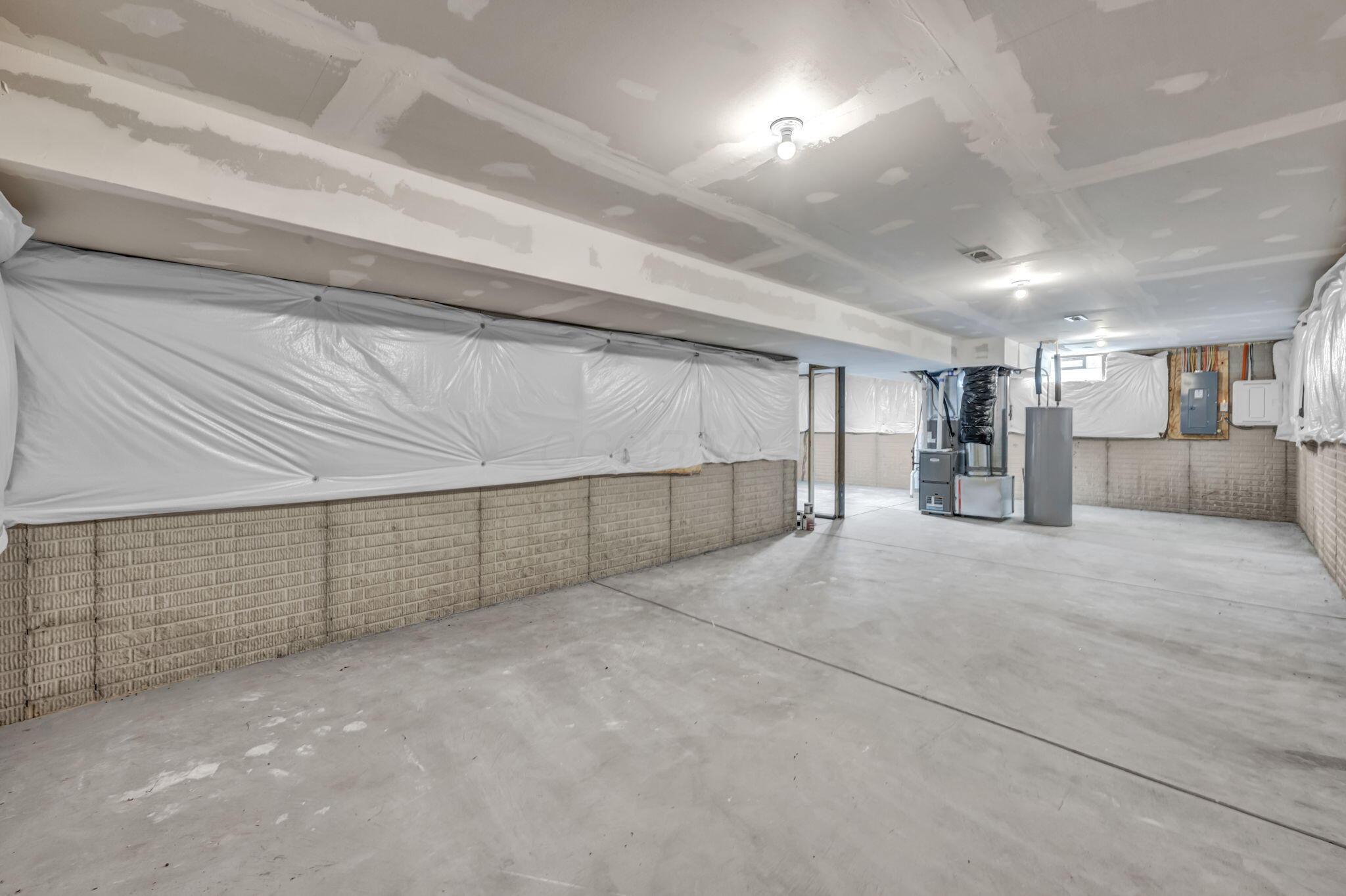 304 Gray Fox Court