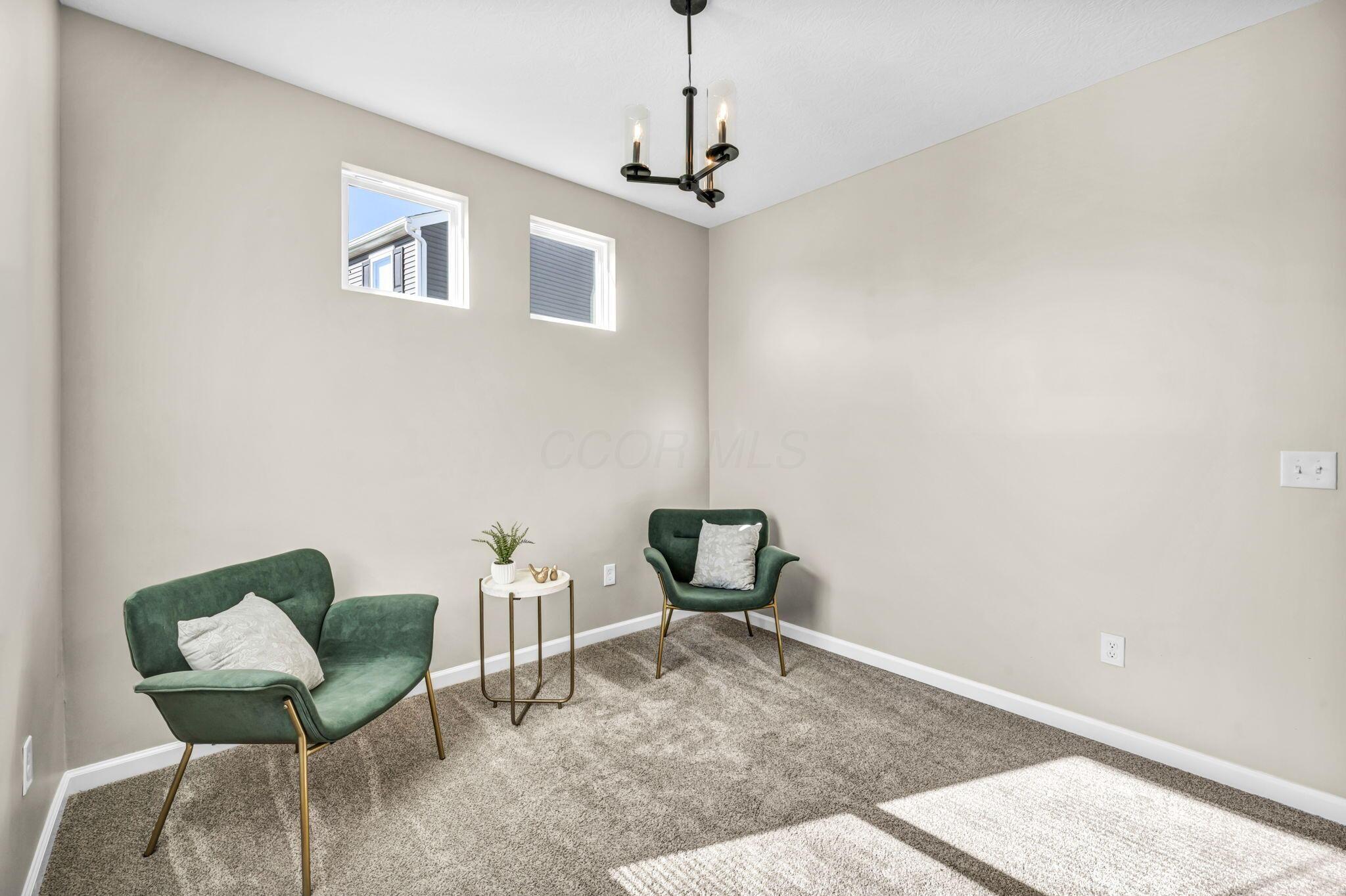 304 Gray Fox Court