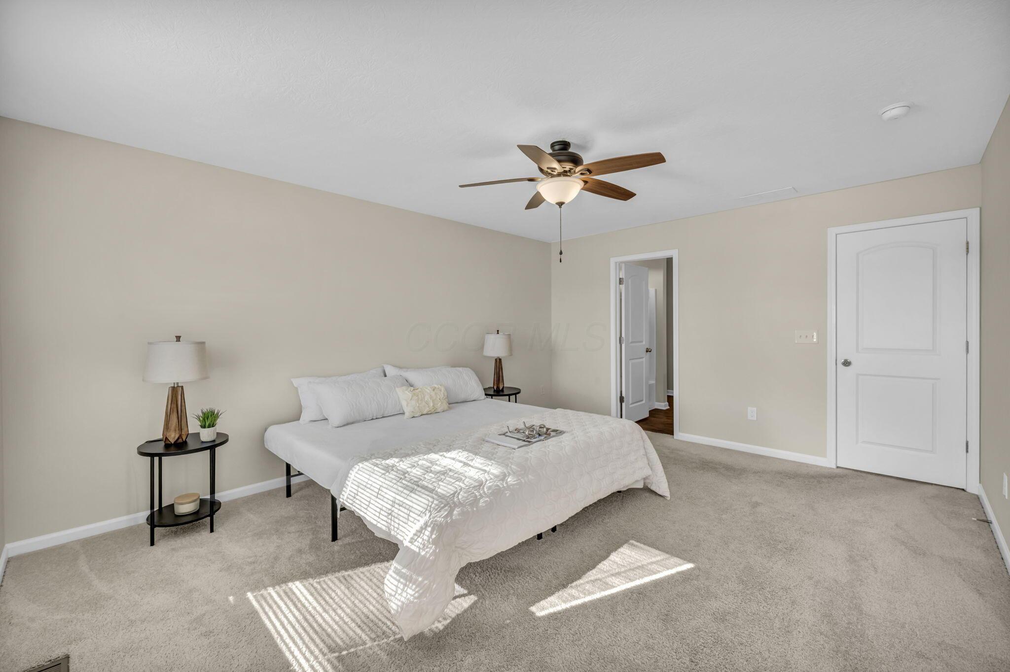304 Gray Fox Court