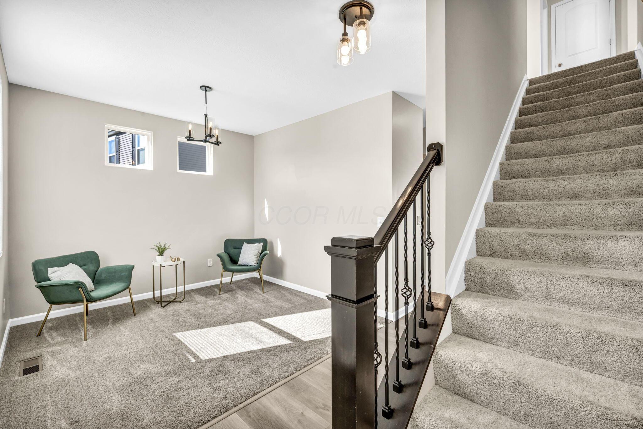 304 Gray Fox Court
