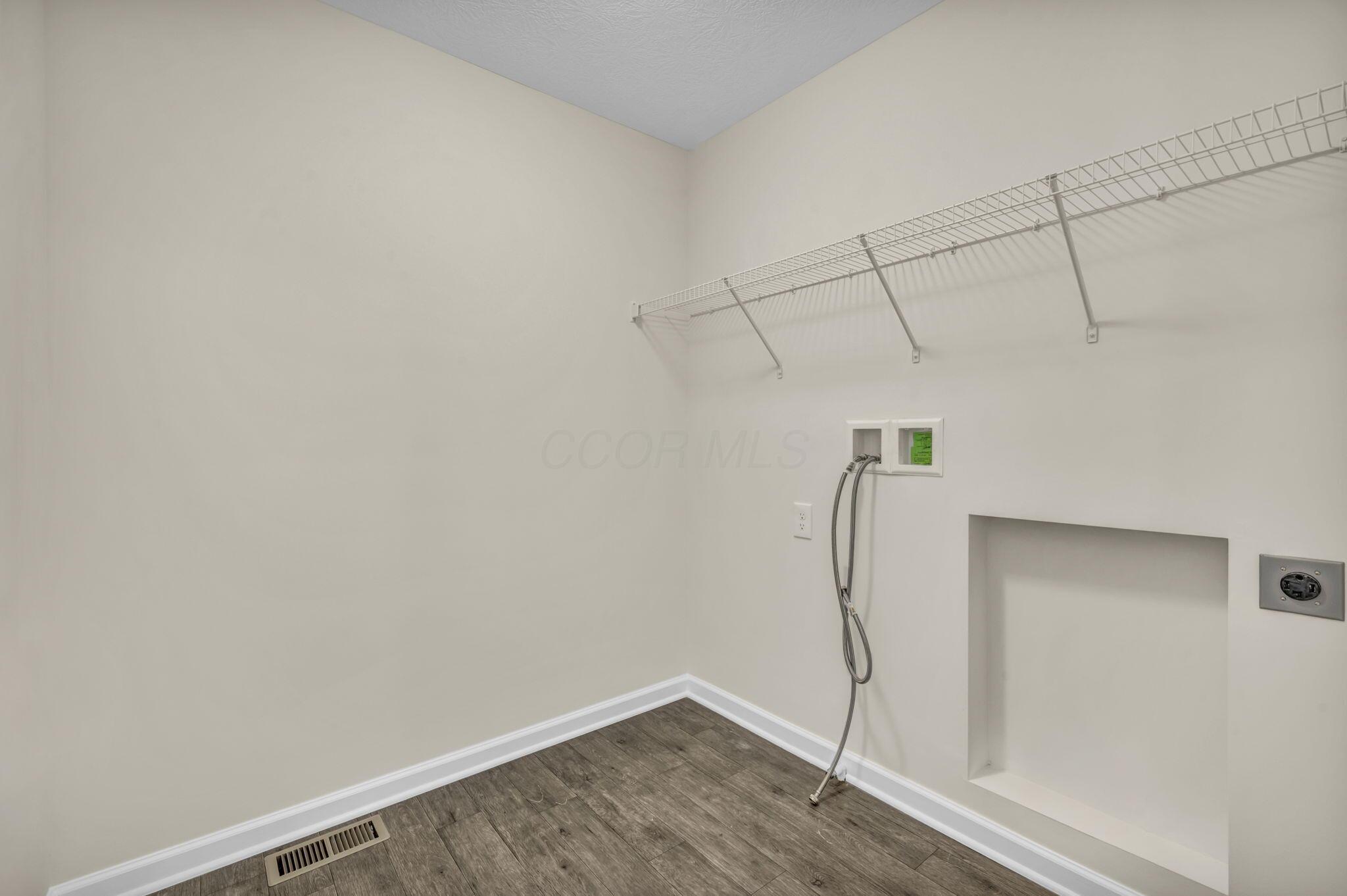 304 Gray Fox Court