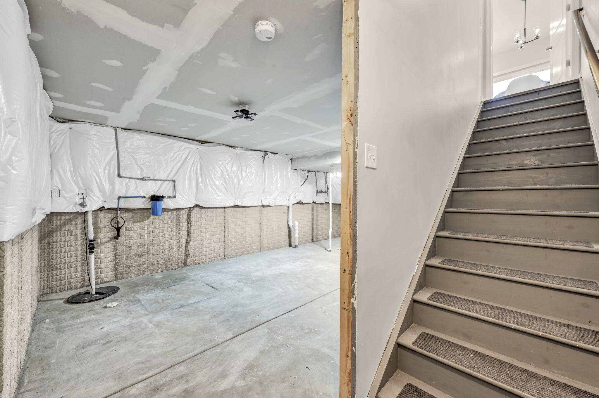 304 Gray Fox Court