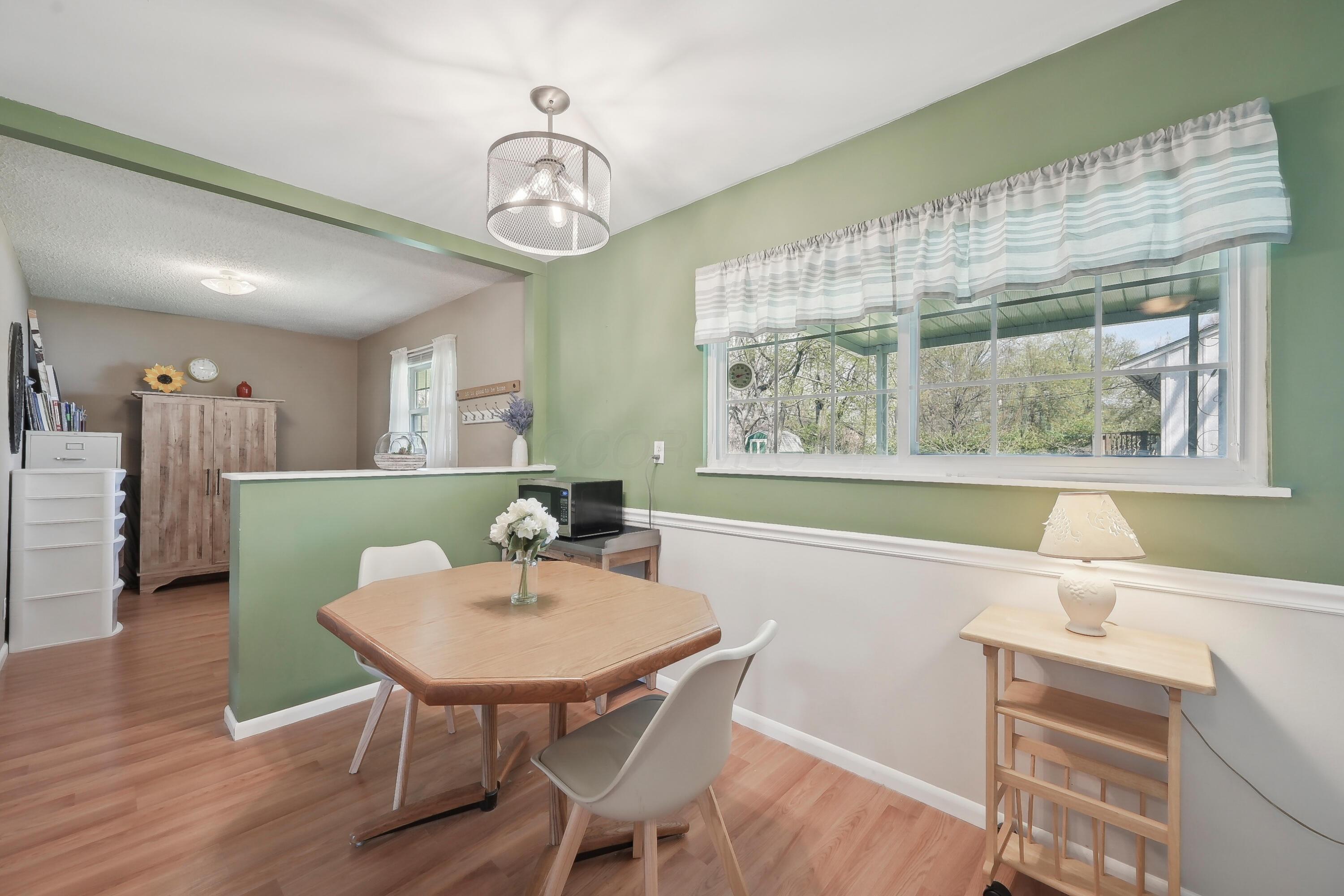 552 Fairholme Road