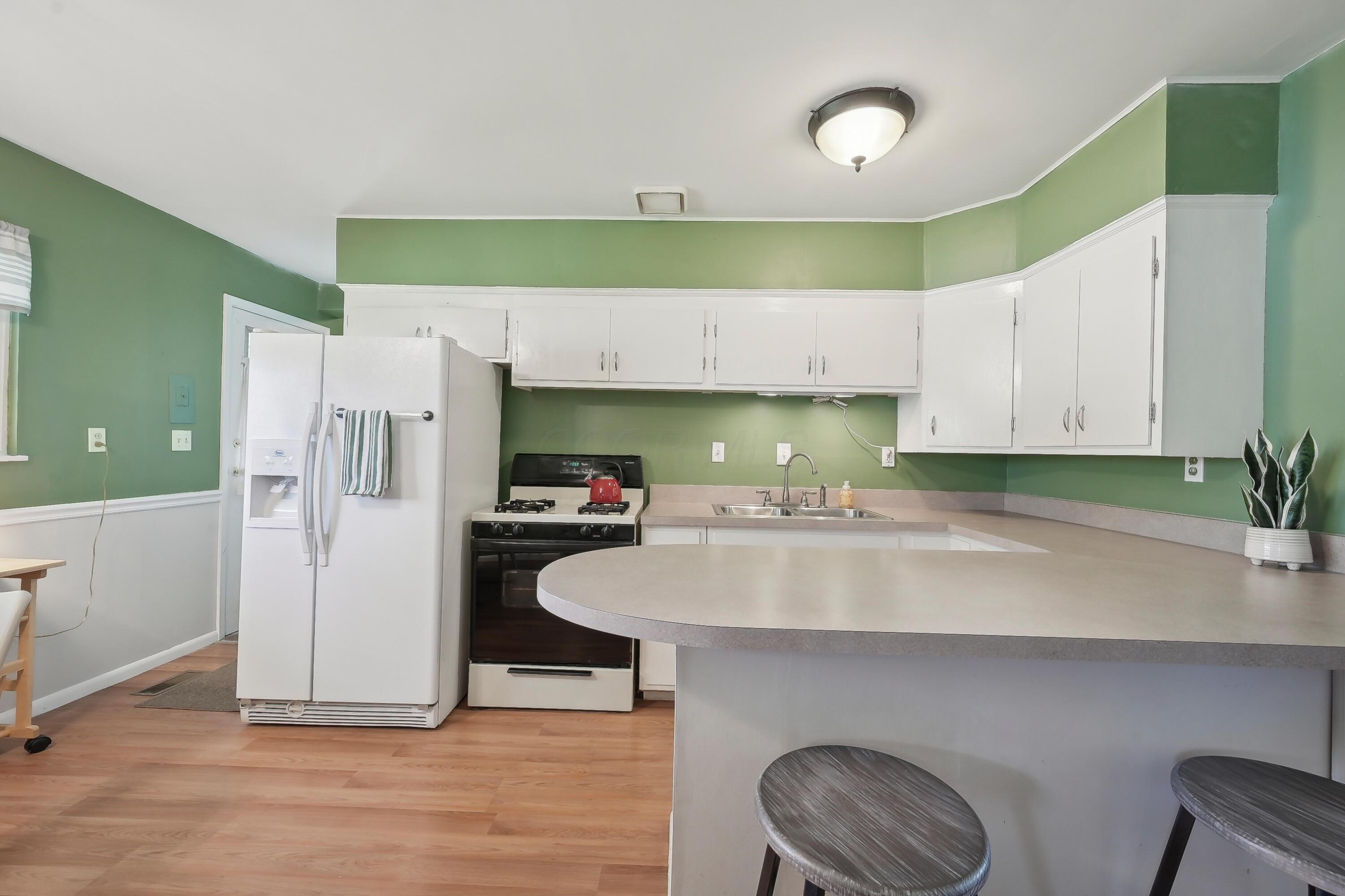 552 Fairholme Road