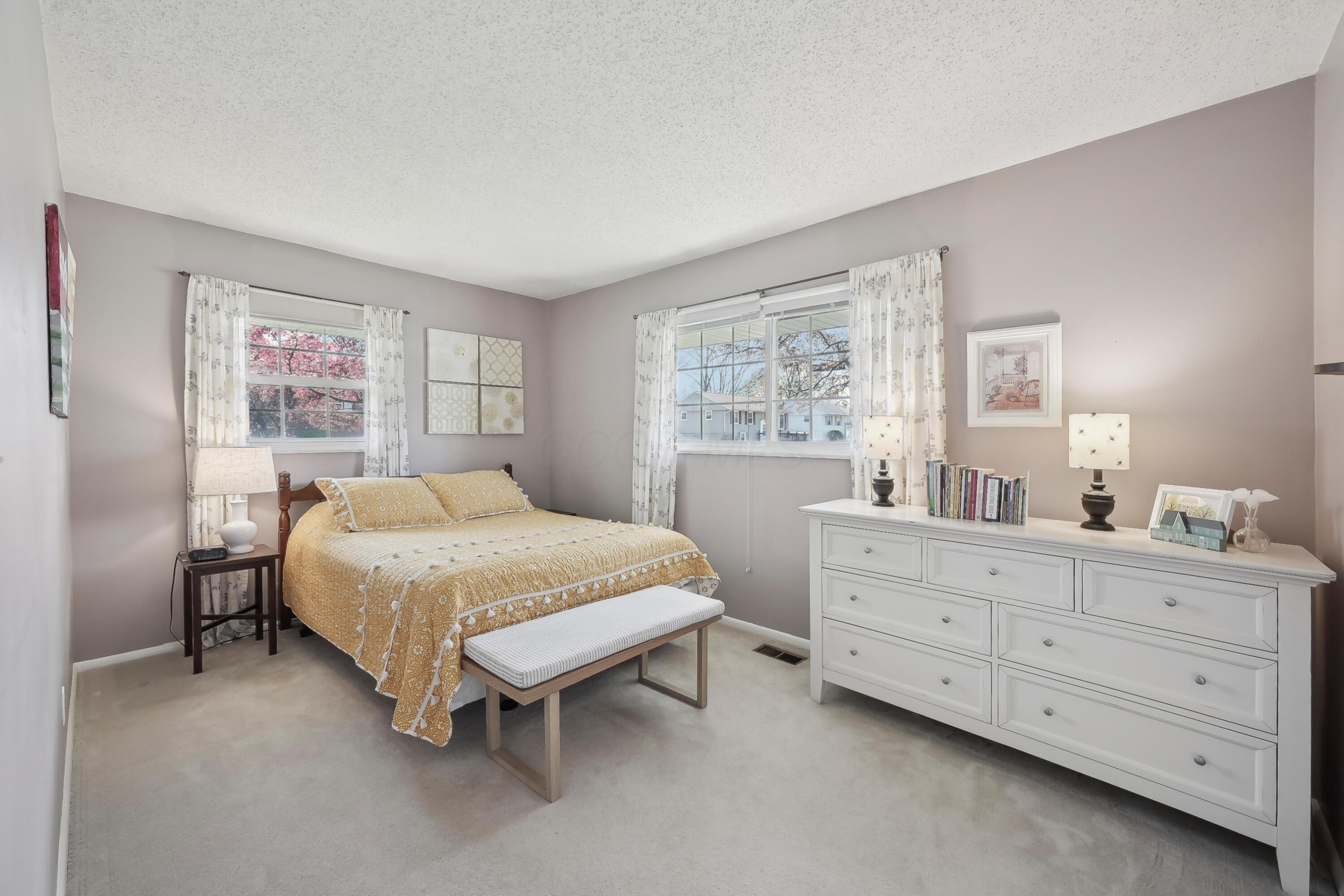 552 Fairholme Road