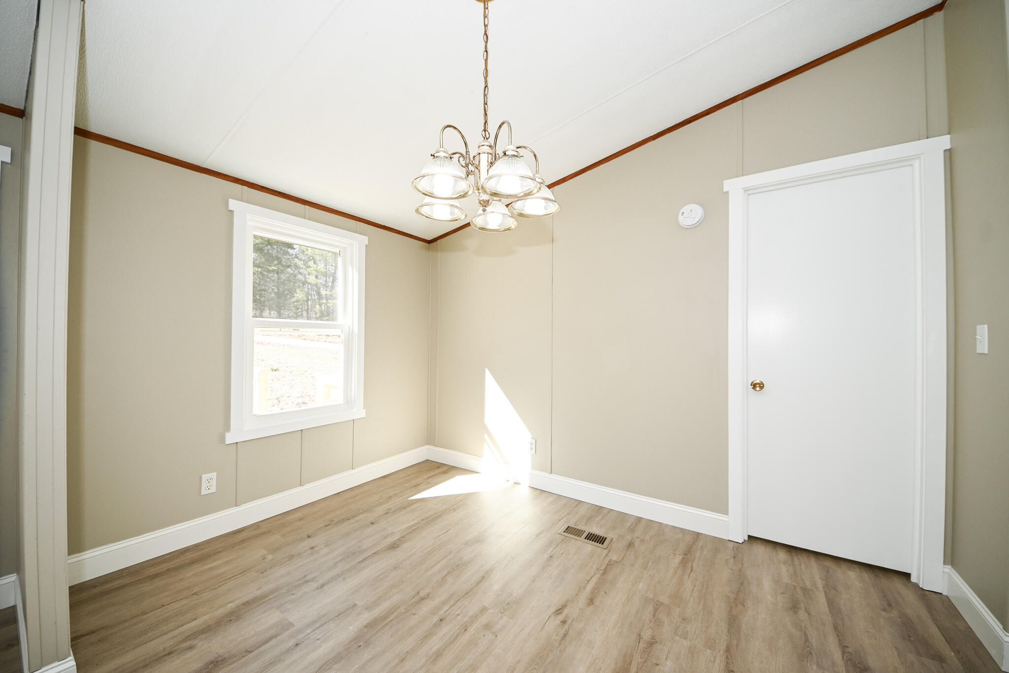 8615 Ramsey Acres Road Drive