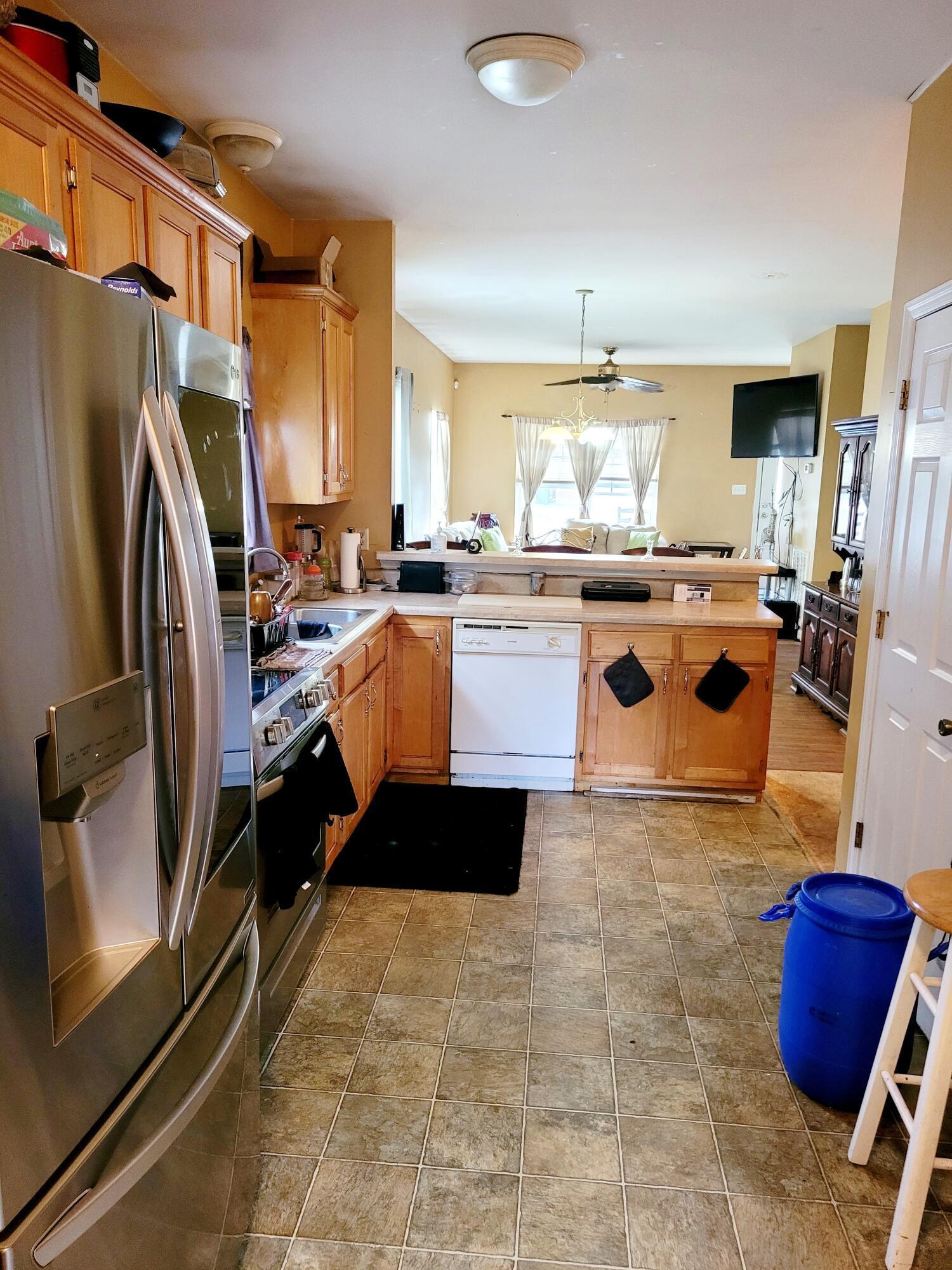 1706 E 14th Street