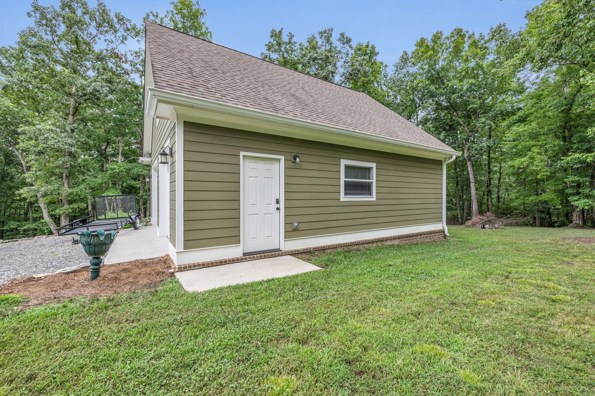 3362 Clear Brooks Drive