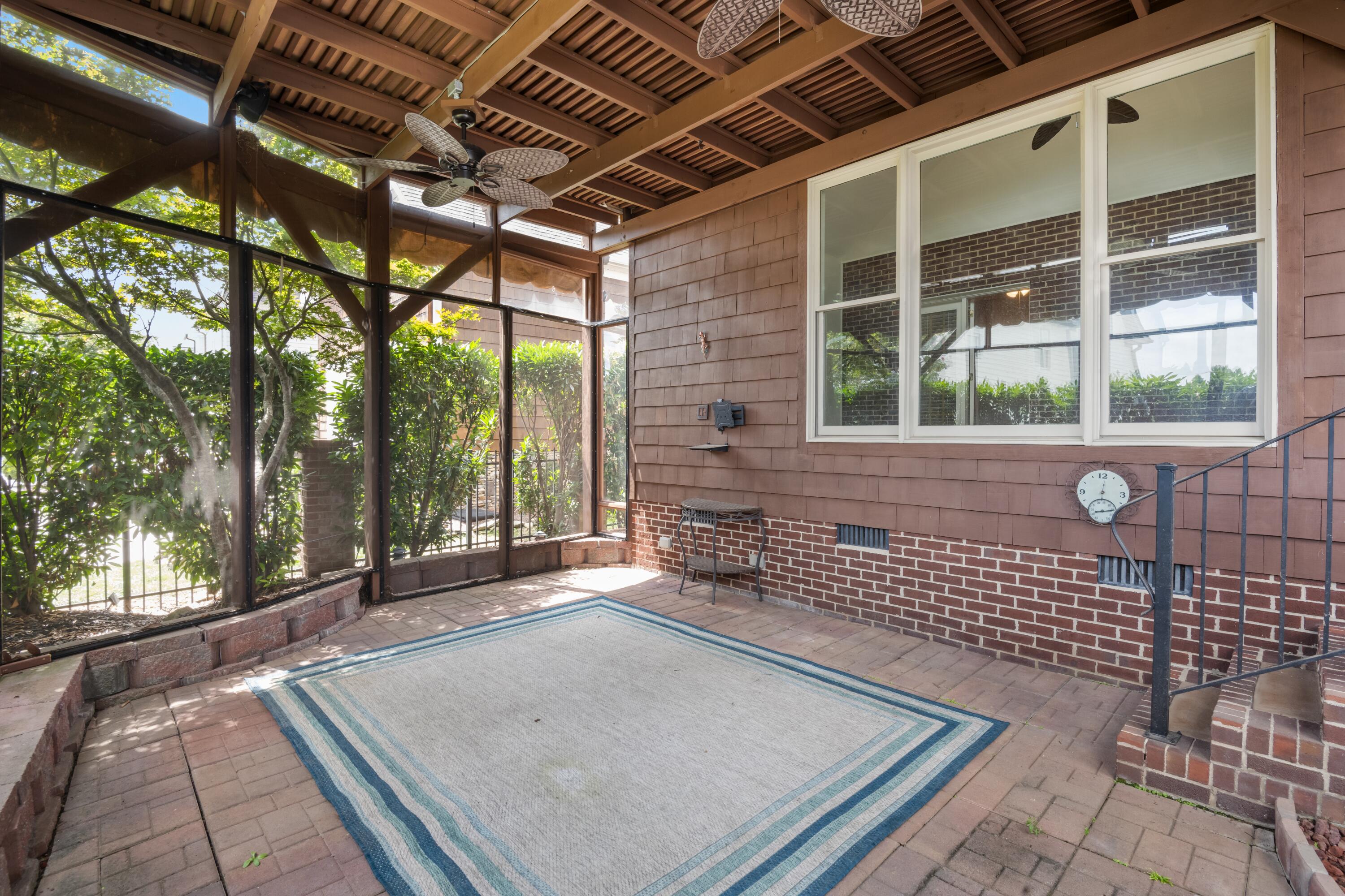 7472 Miss Madison Way