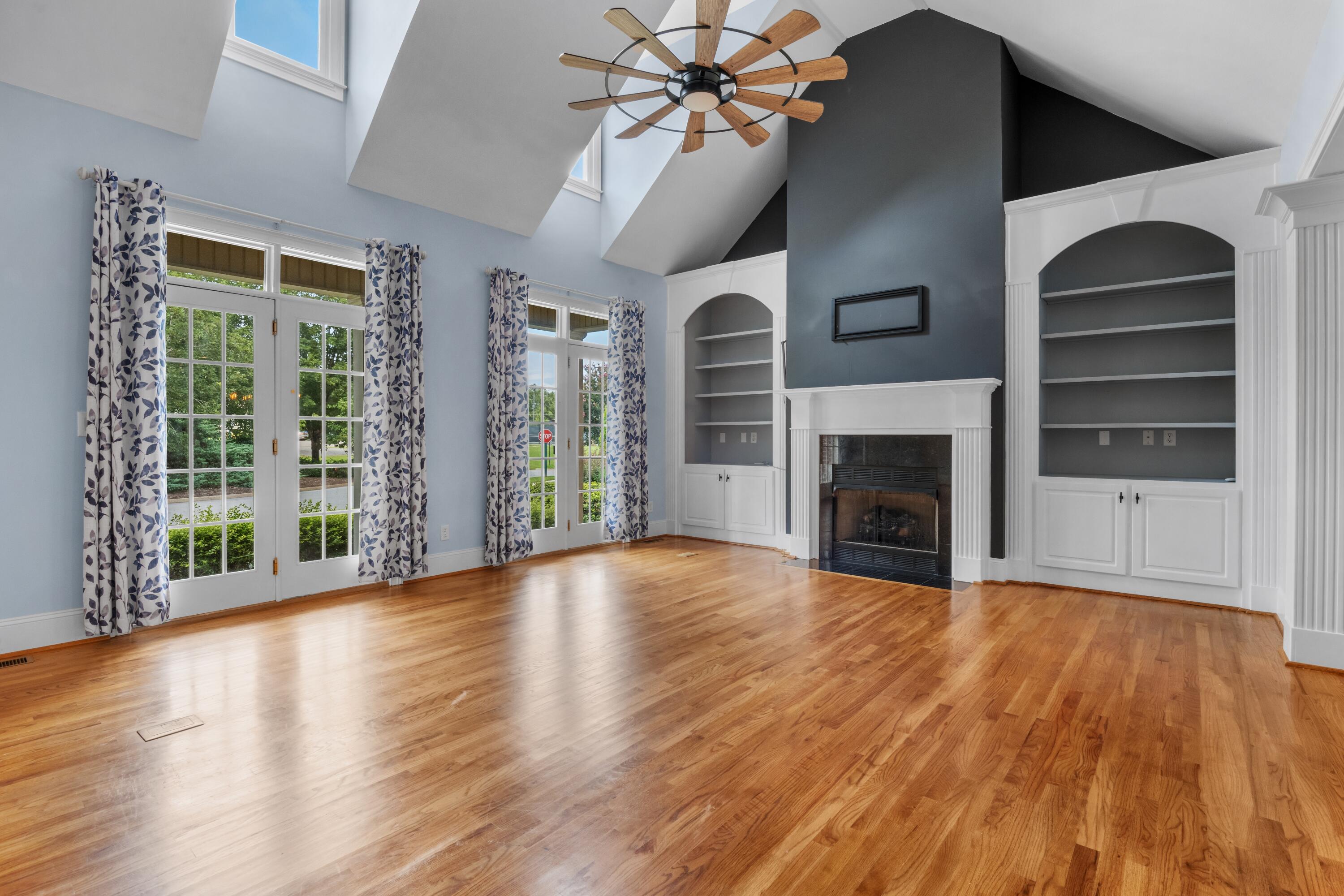 7472 Miss Madison Way