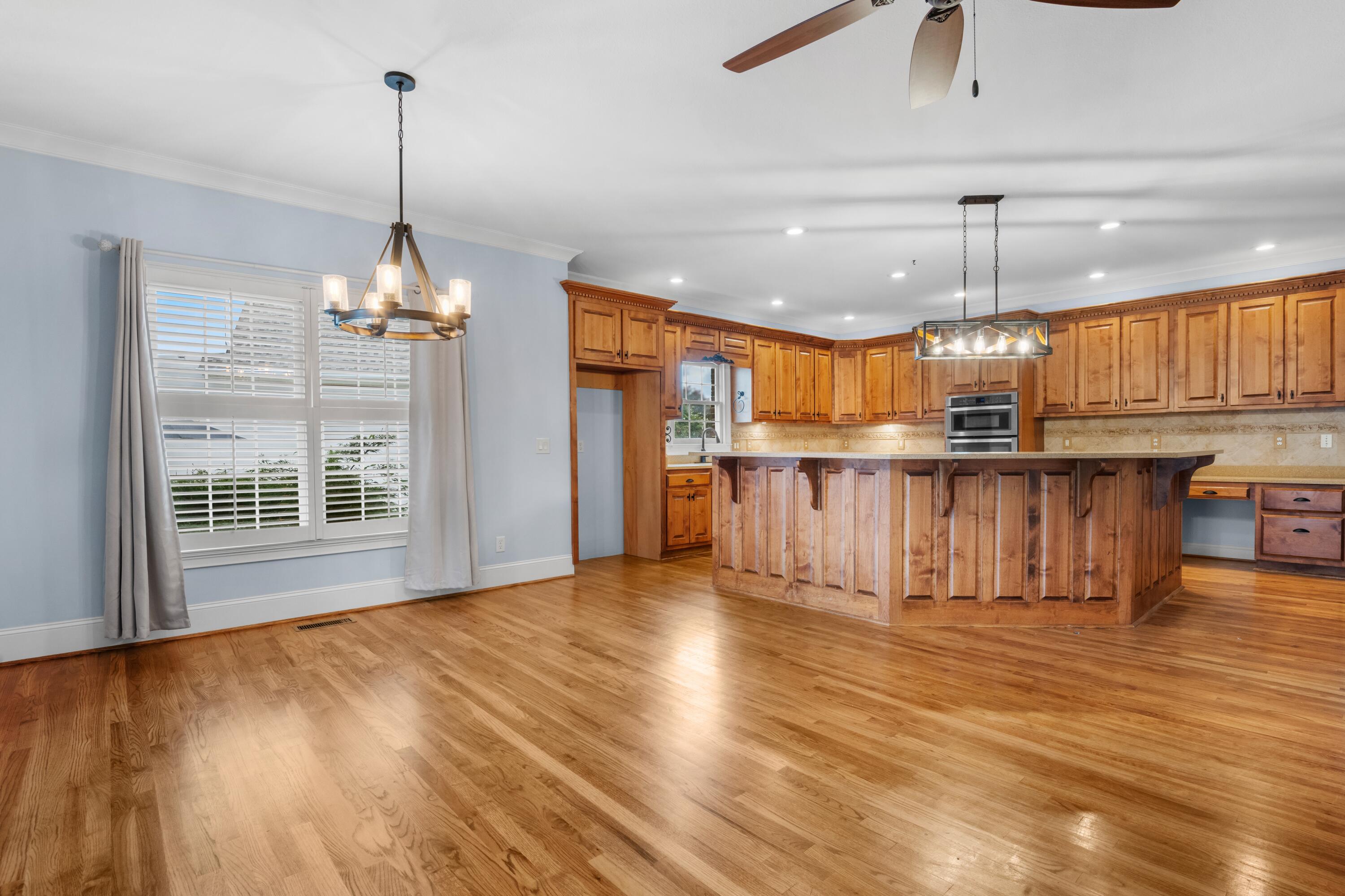 7472 Miss Madison Way