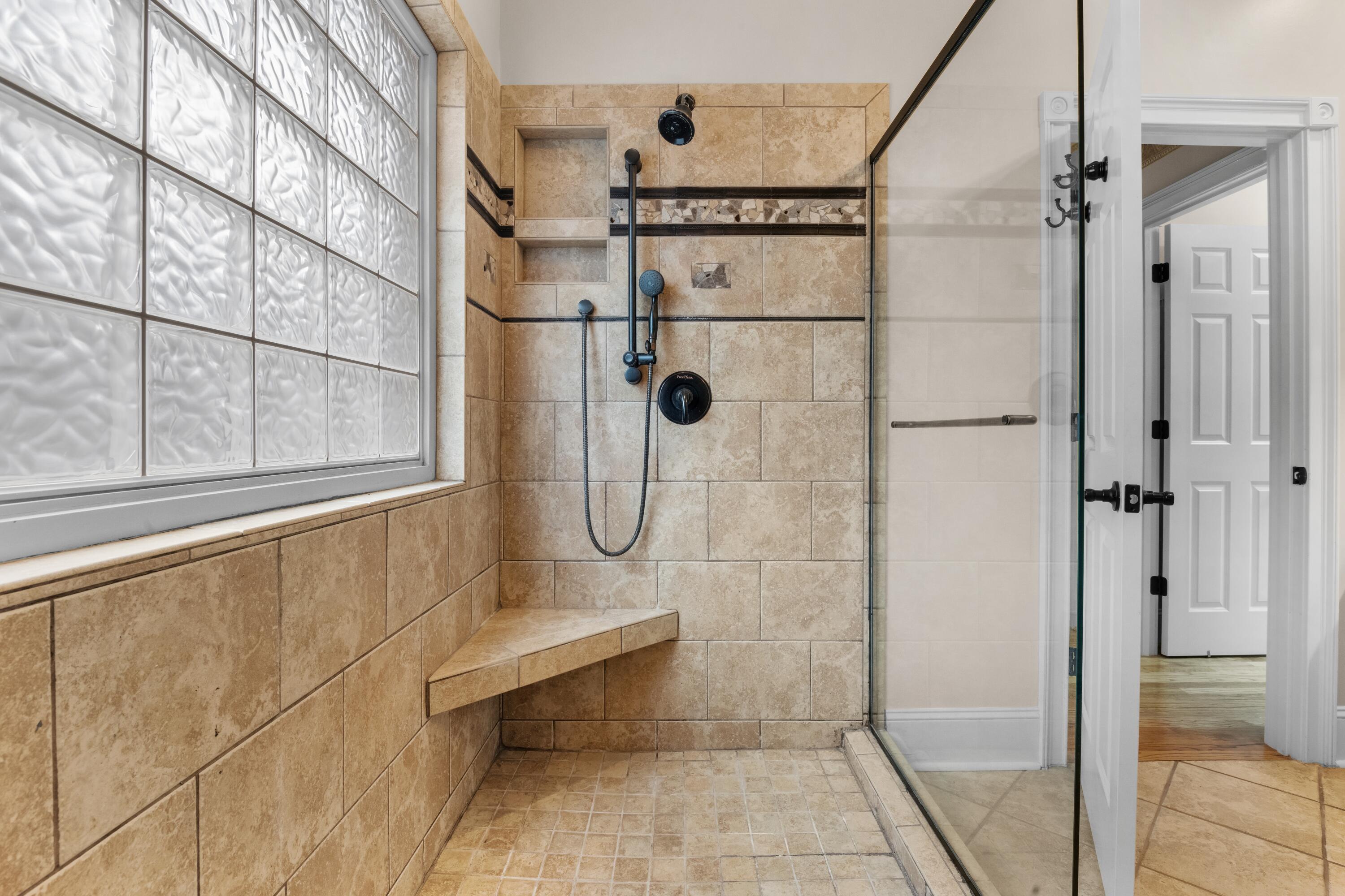 7472 Miss Madison Way