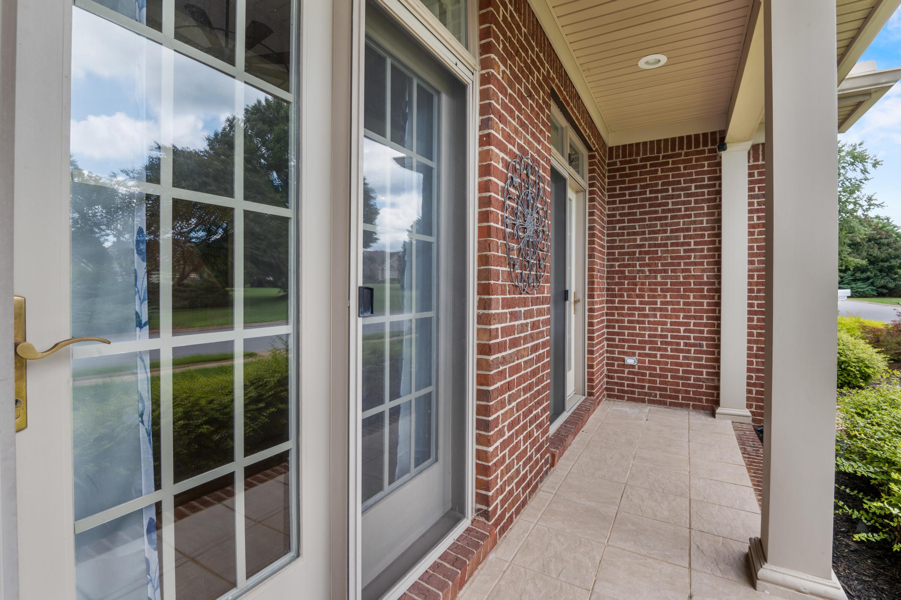 7472 Miss Madison Way