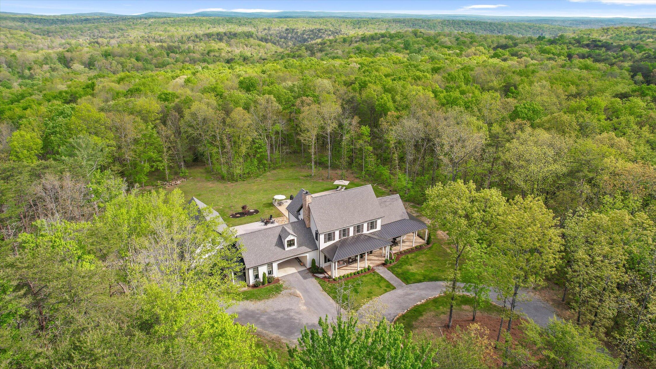 6517 Polly Lane