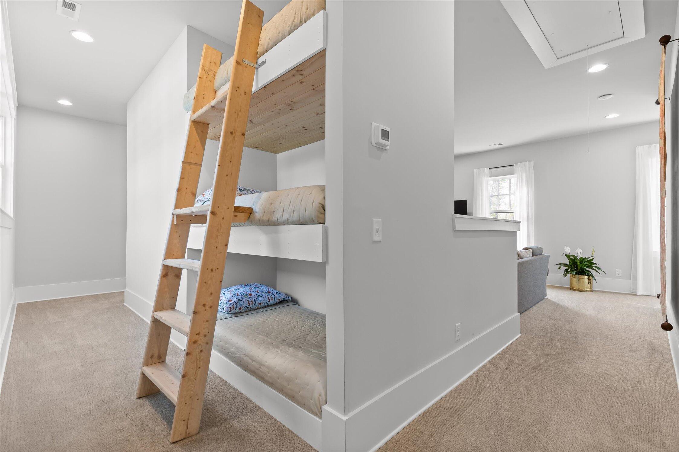 6517 Polly Lane
