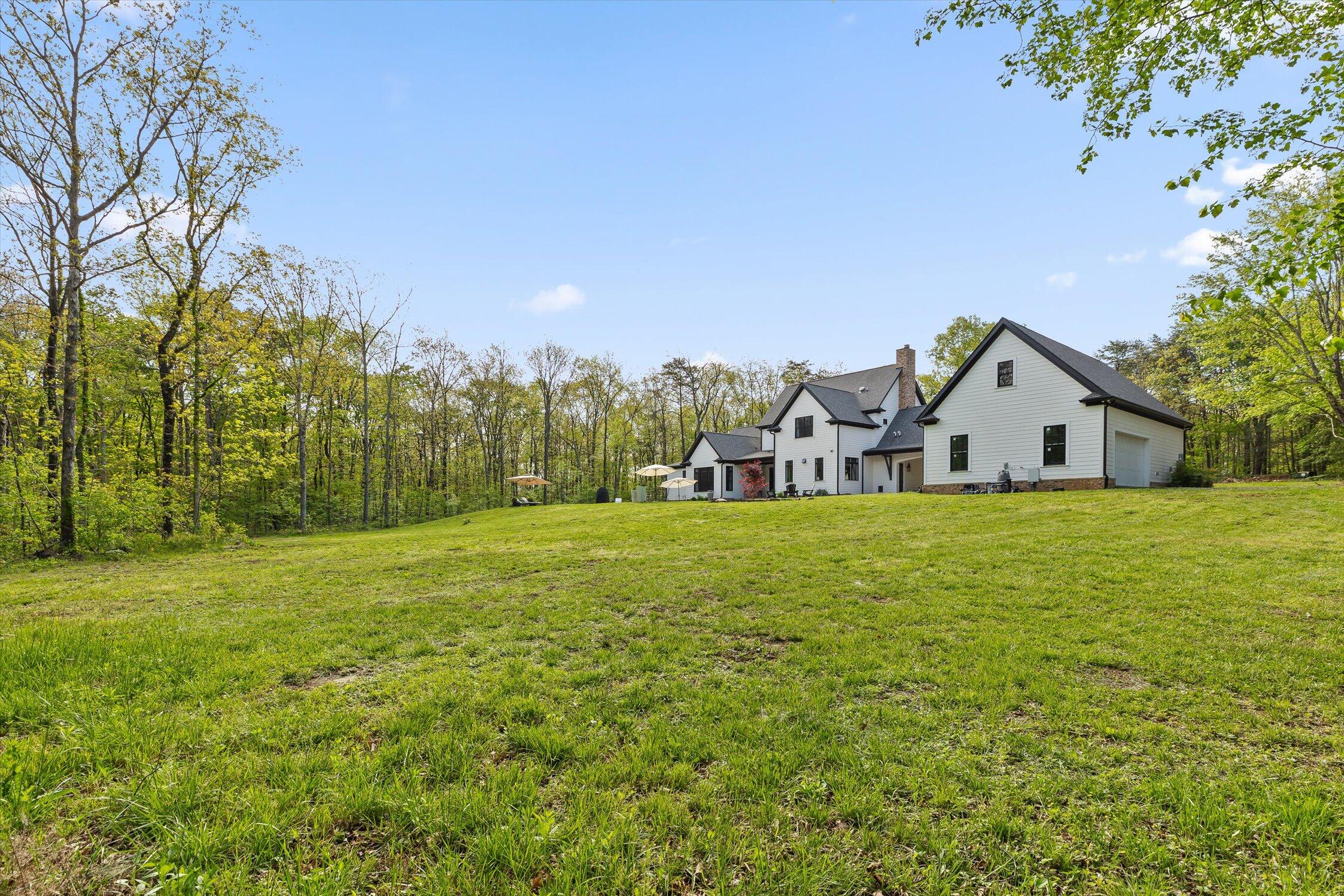 6517 Polly Lane