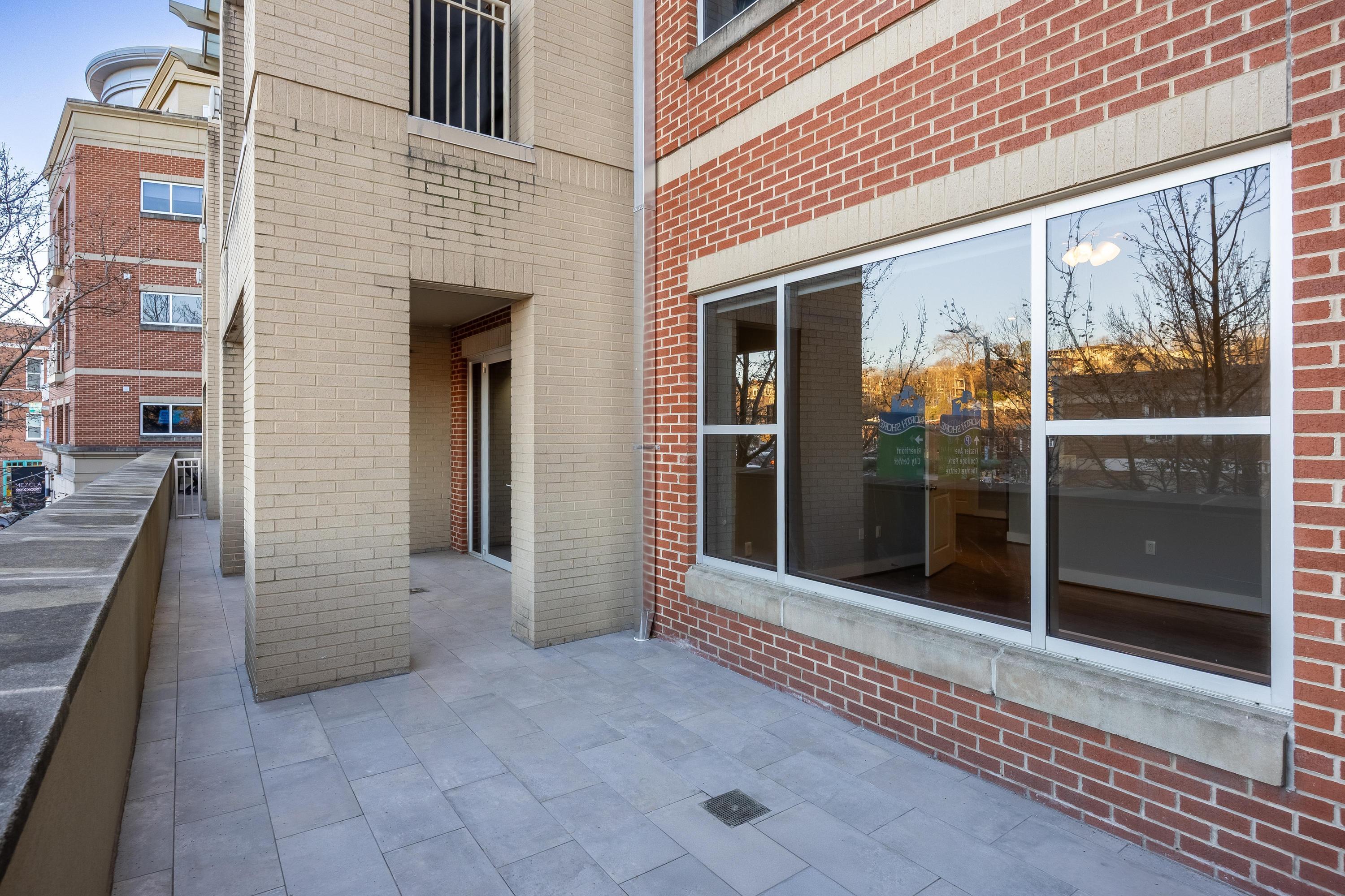 4 Cherokee Boulevard, #222