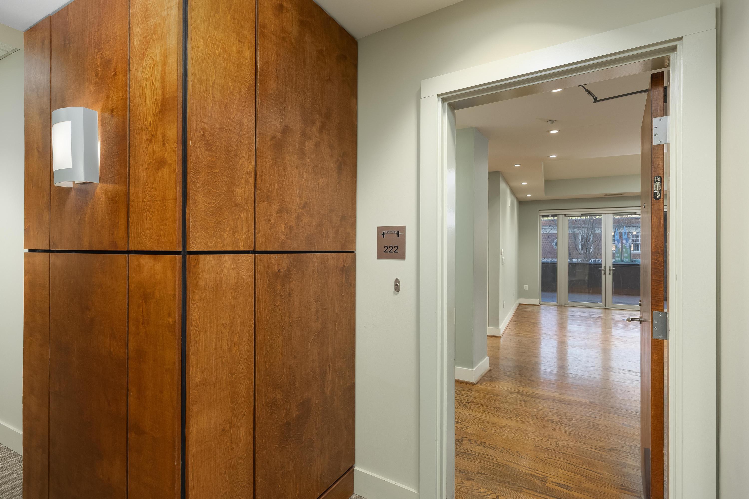 4 Cherokee Boulevard, #222