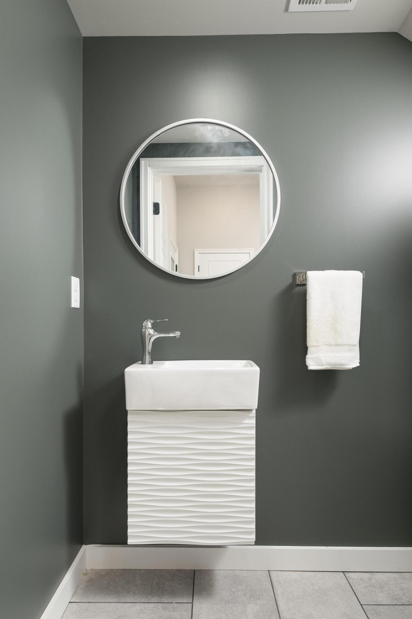 1505 Jefferson Street, 103