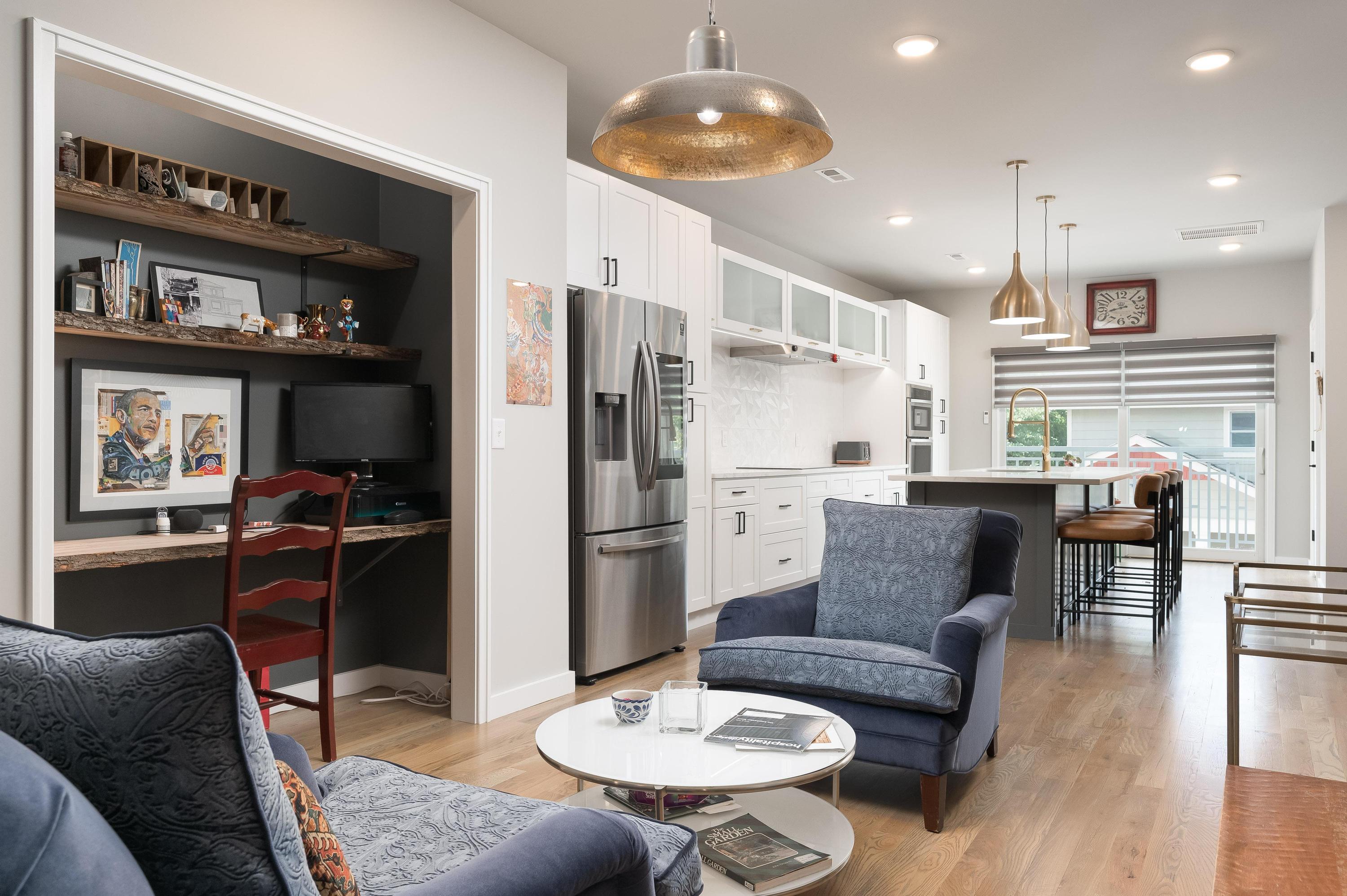 1505 Jefferson Street, 103