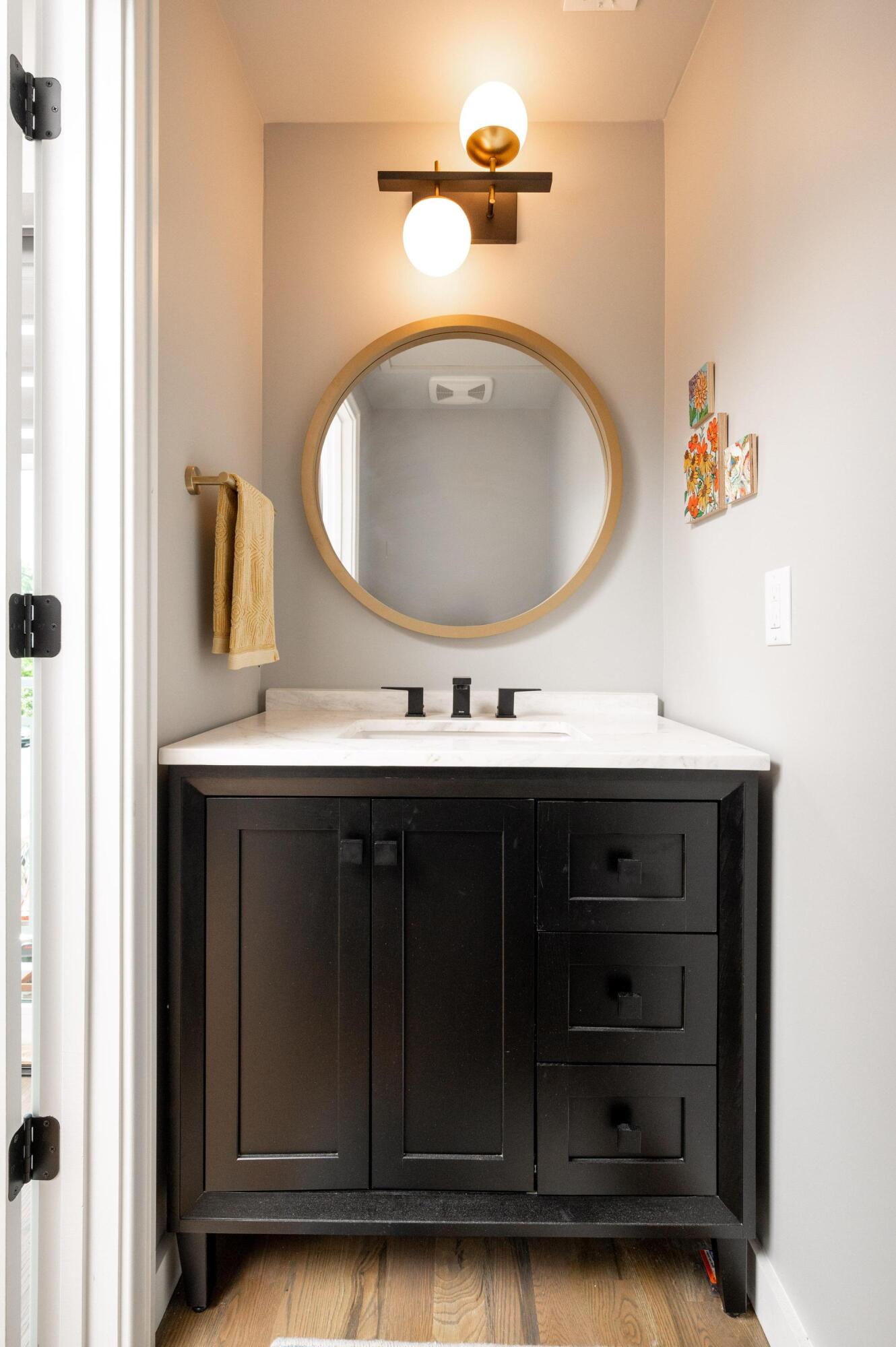 1505 Jefferson Street, 103