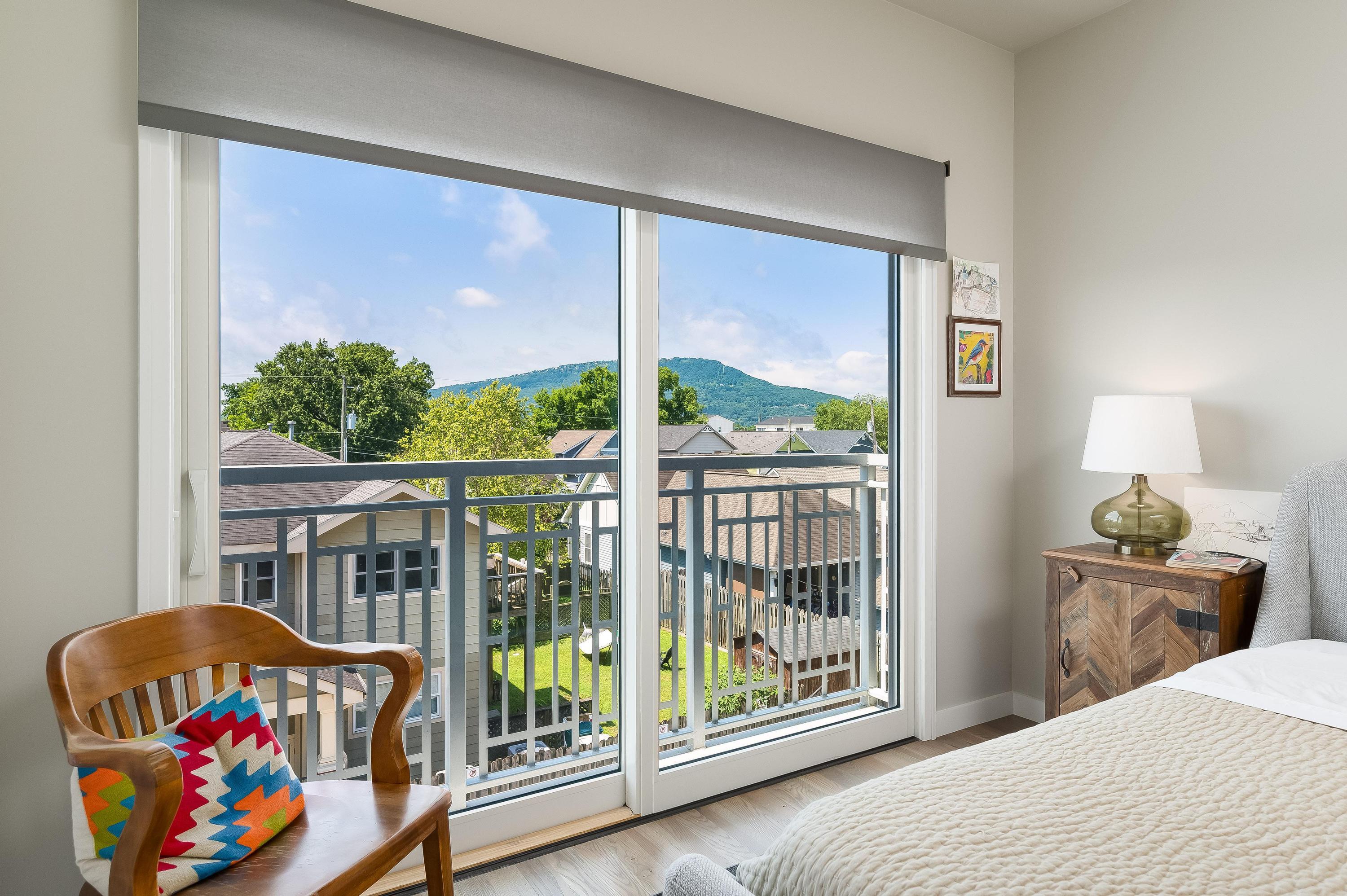 1505 Jefferson Street, 103