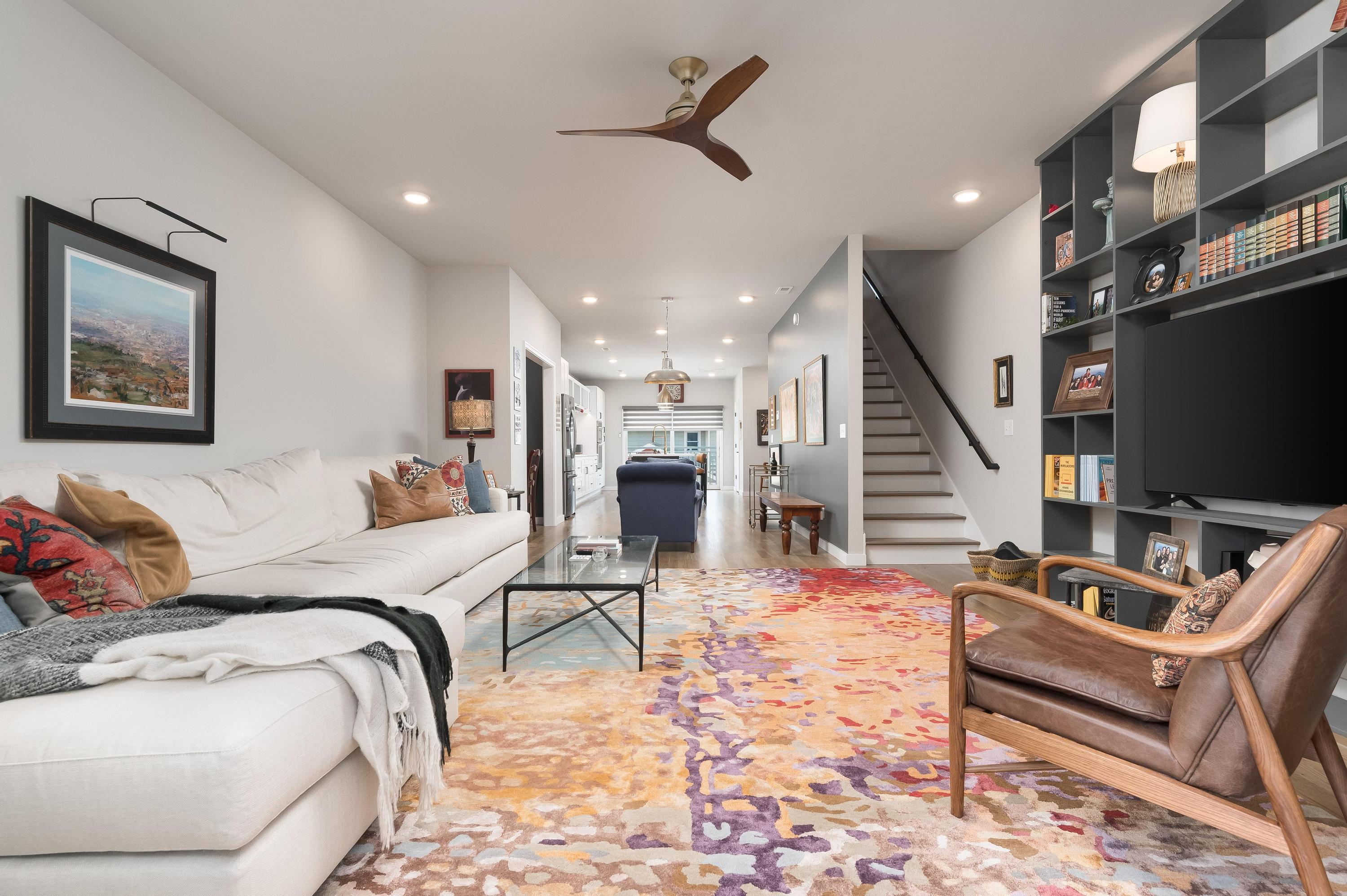 1505 Jefferson Street, 103