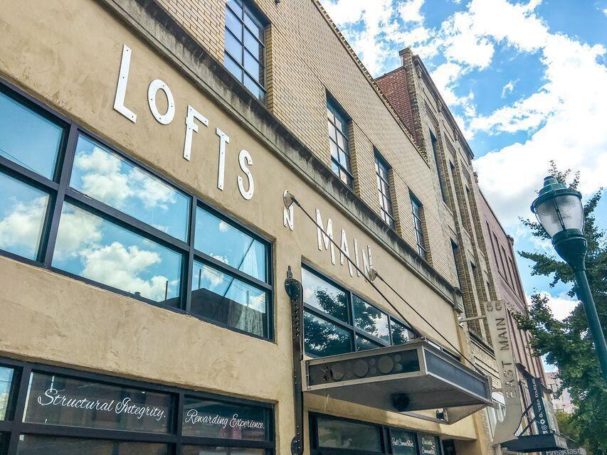 55 E Main Street, 304