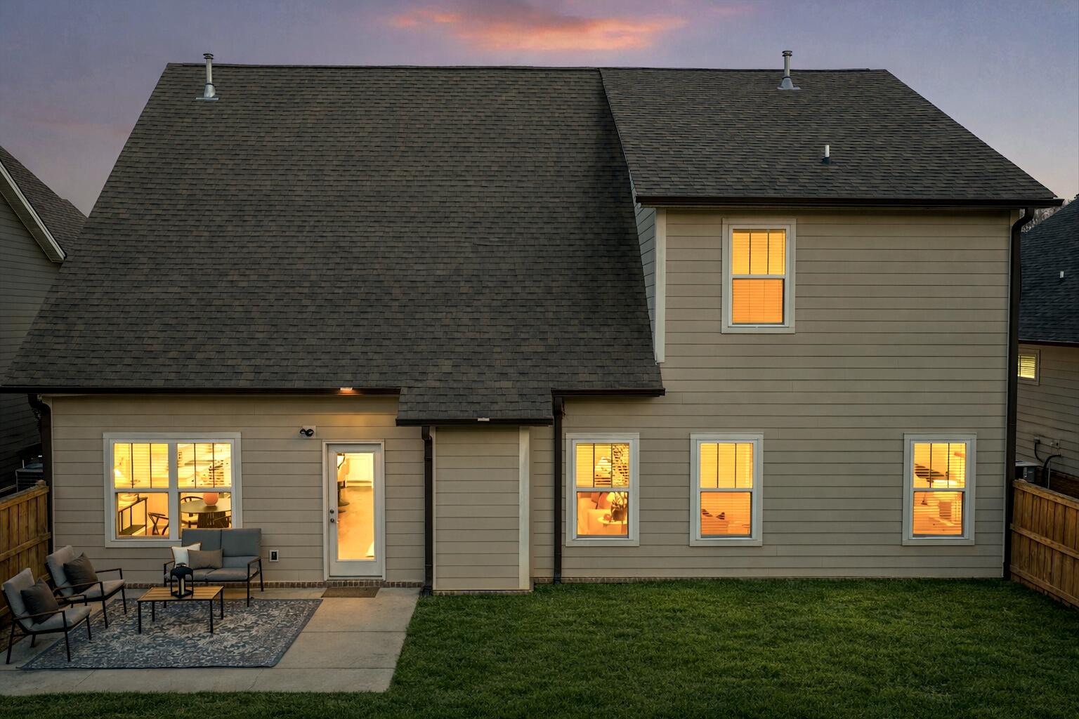 595 Deer Valley Dr
