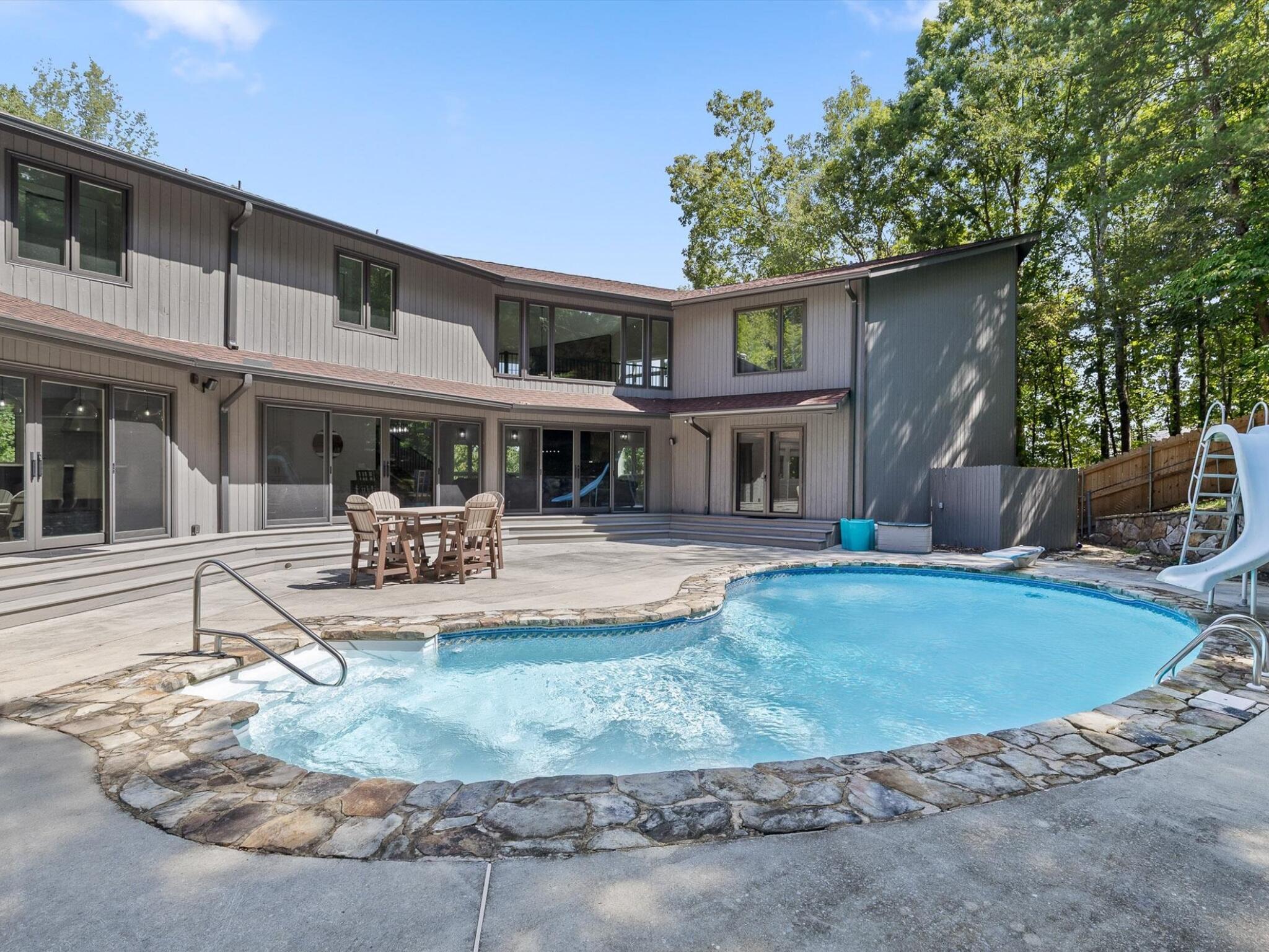 1108 W River Hills Drive