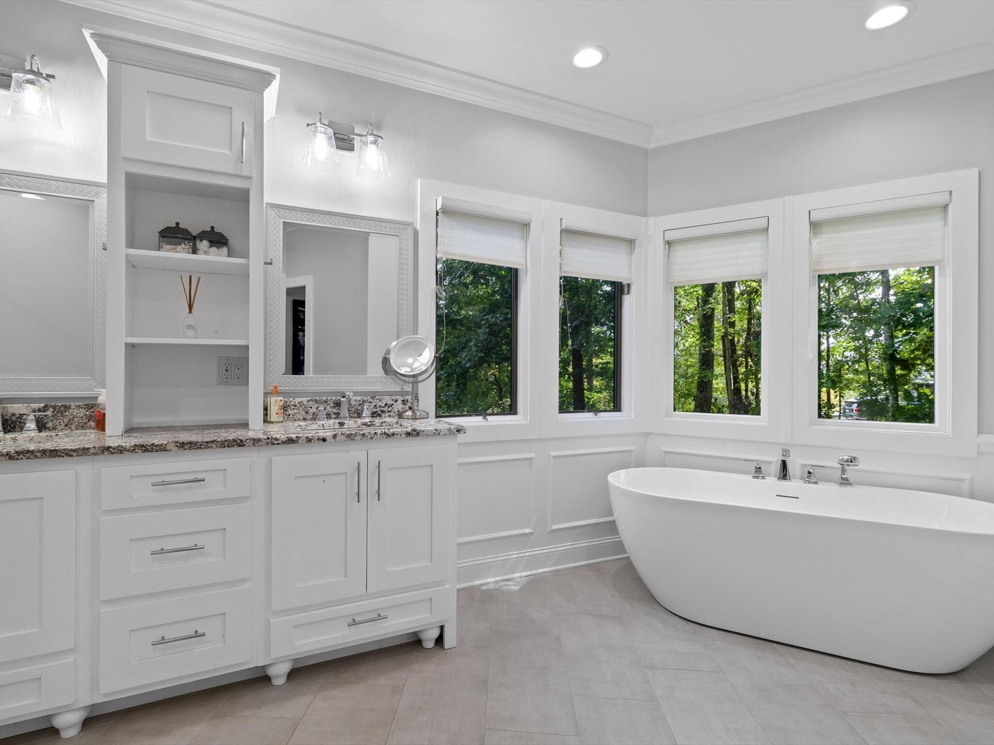 1108 W River Hills Drive