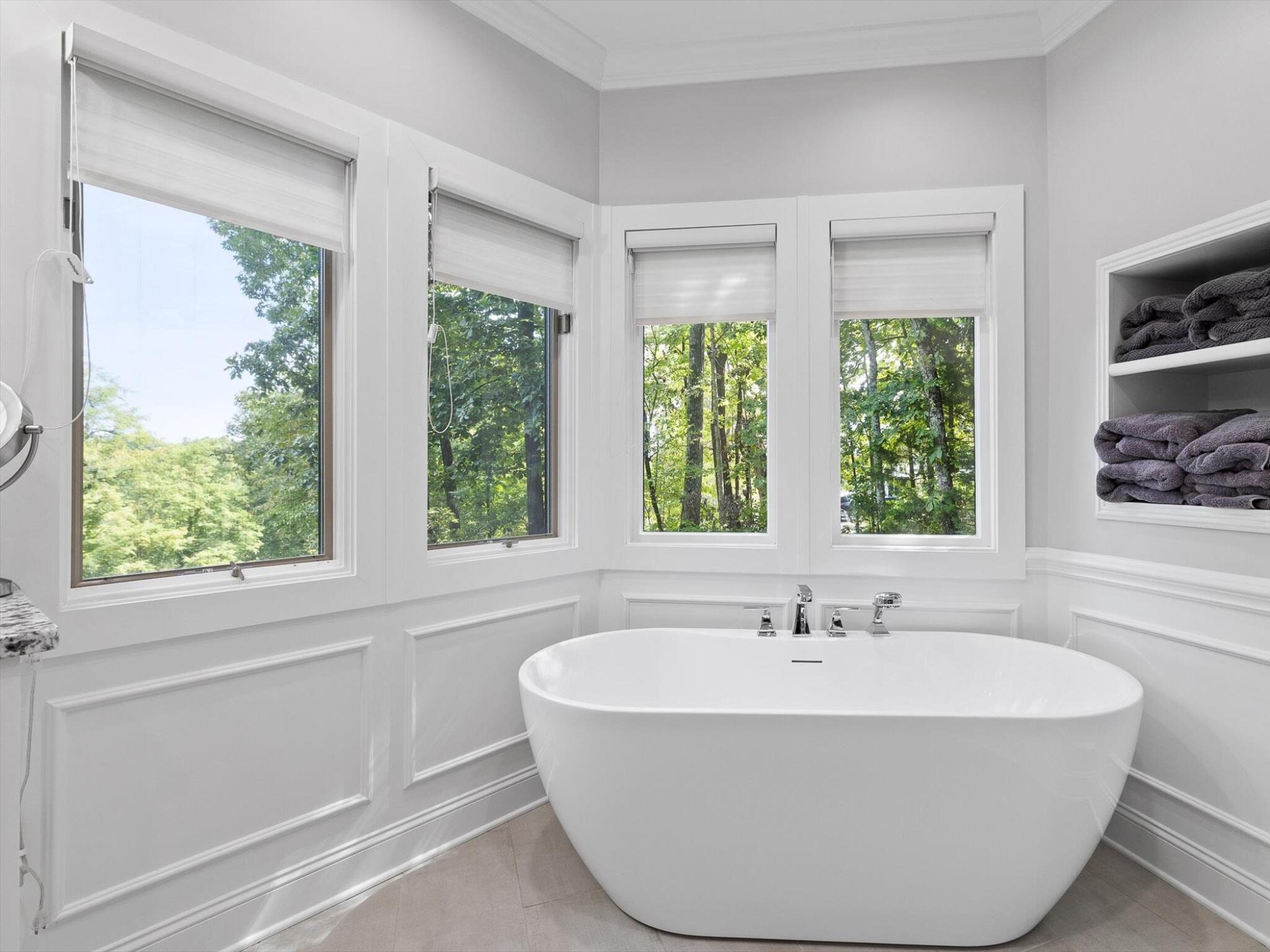 1108 W River Hills Drive