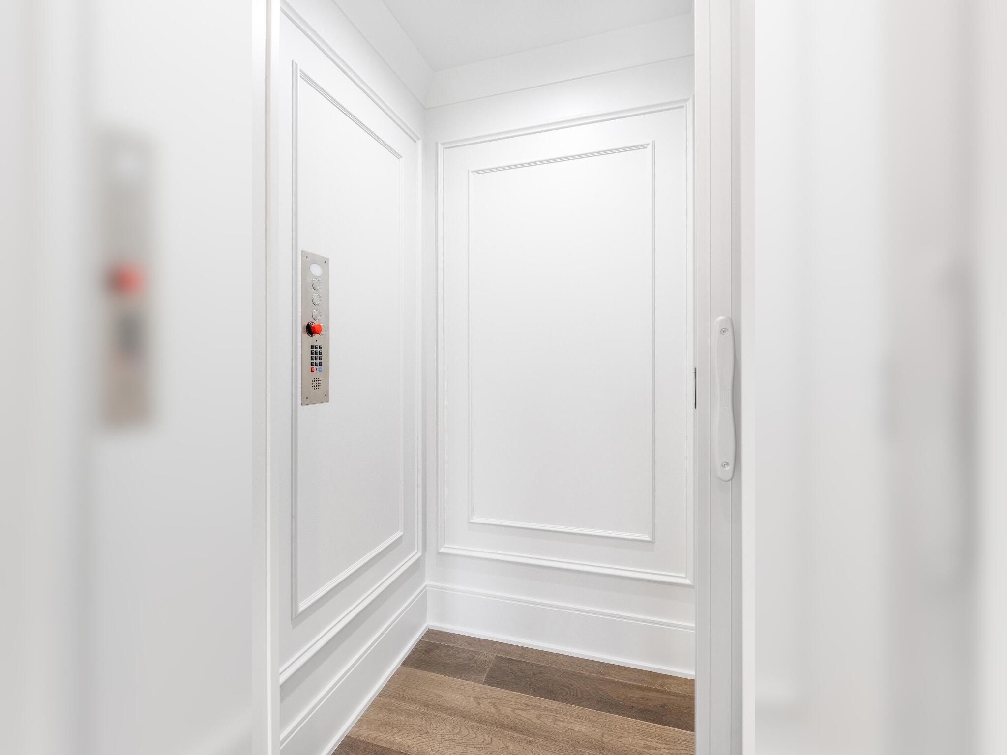 7351 Blue Heron Court