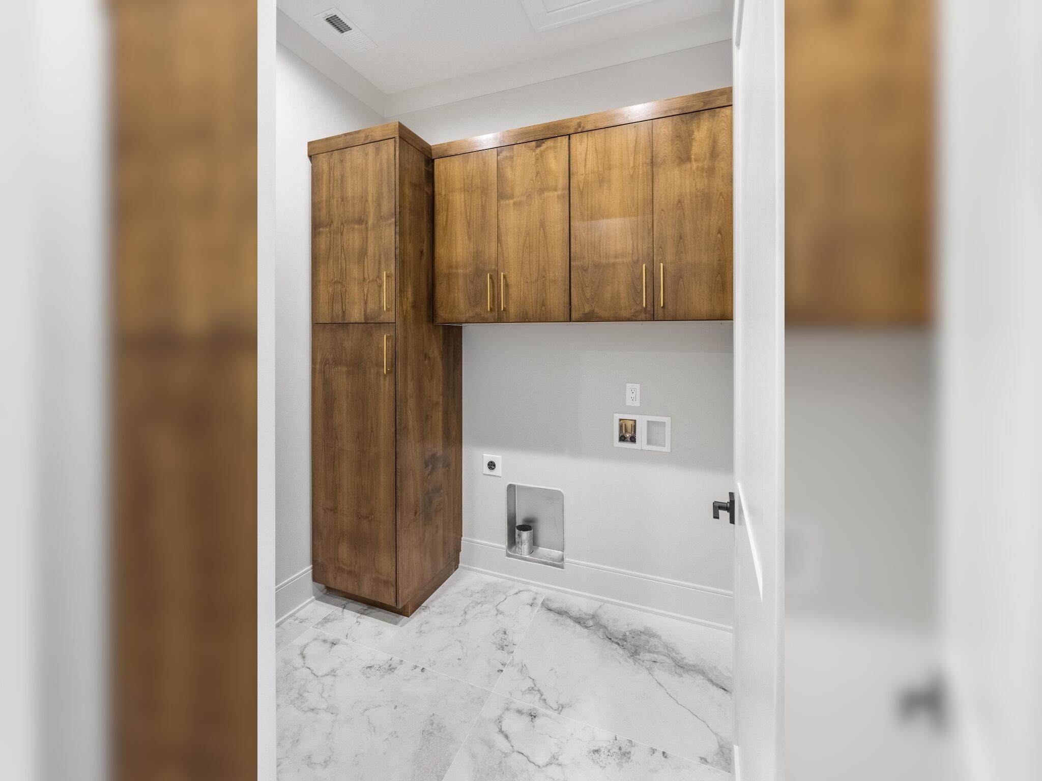 7345 Blue Heron Court