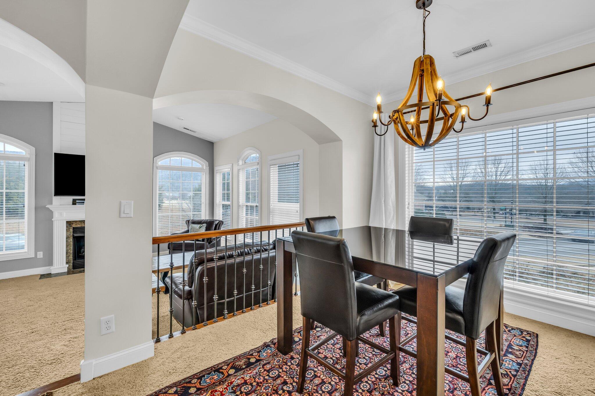 707 Renaissance Court