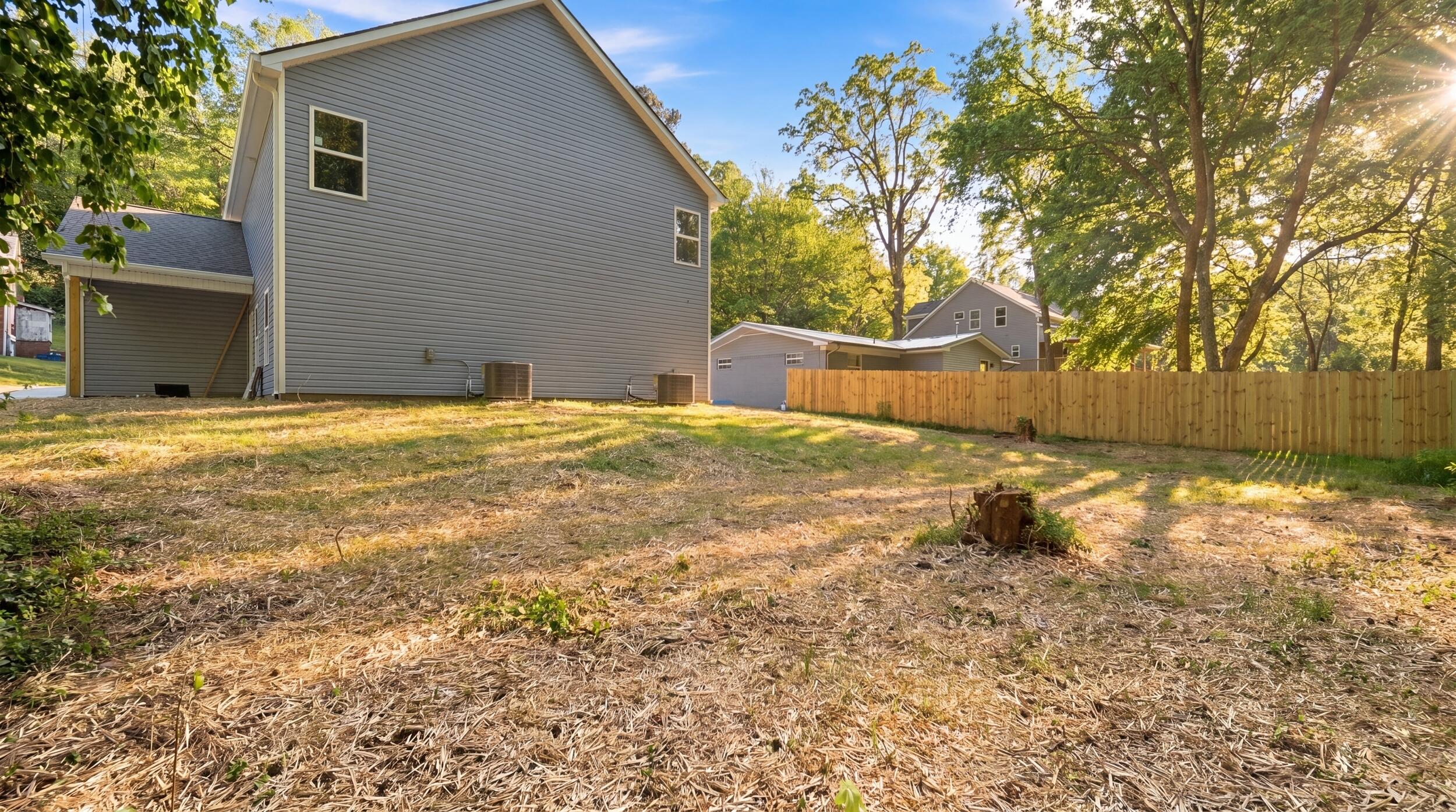 3511 Lamar Avenue