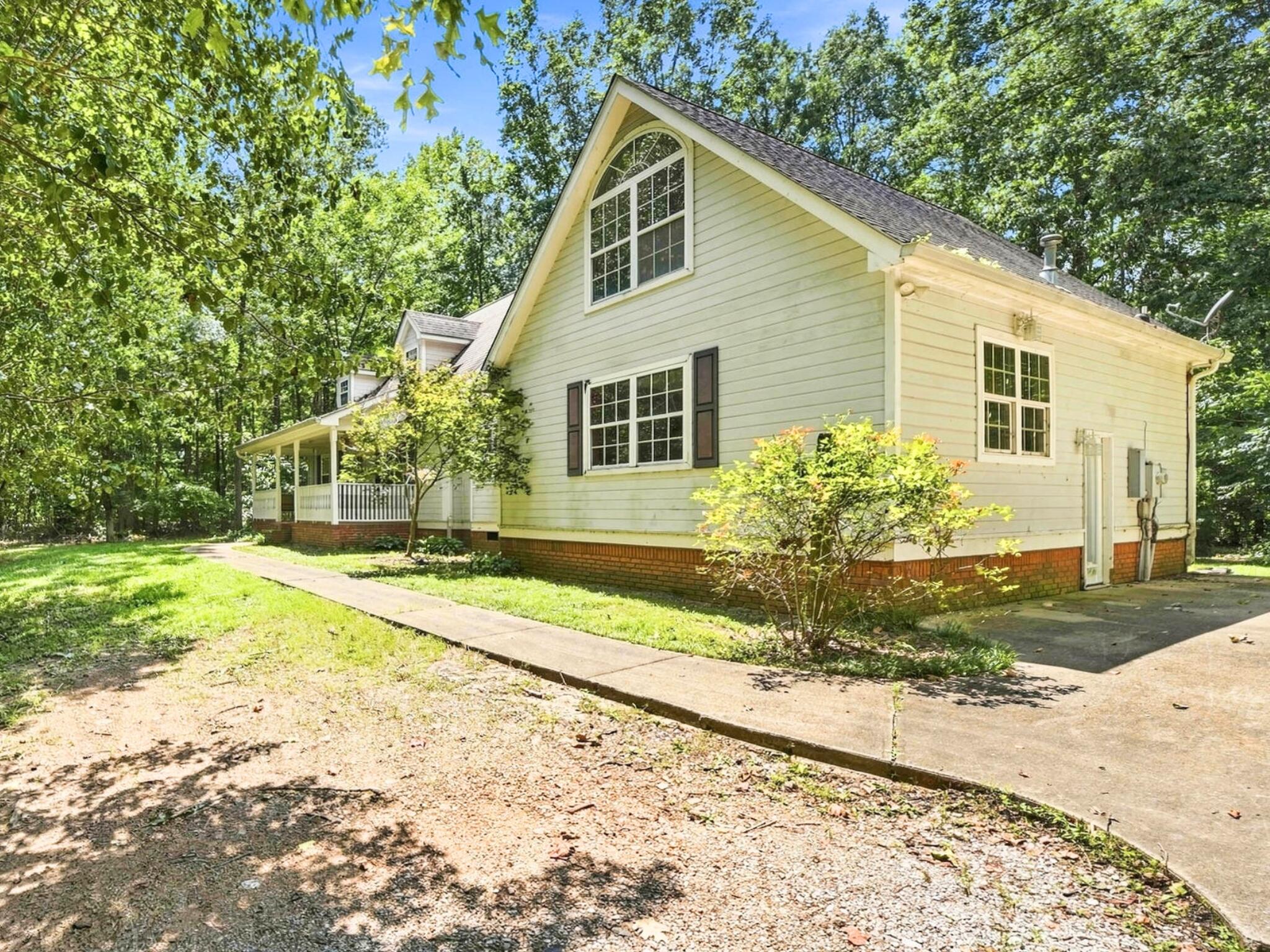 158 Hidden Hollow Road