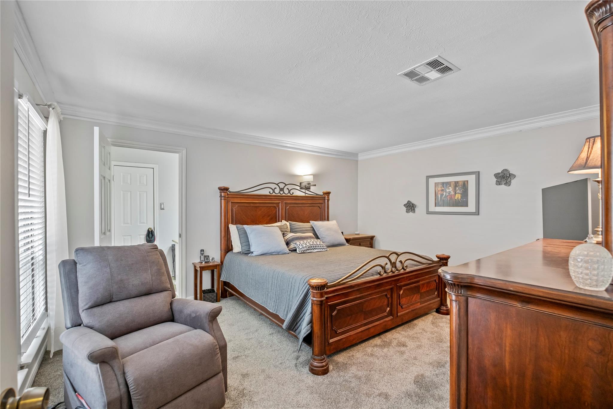 6215 Greenway Forest Lane