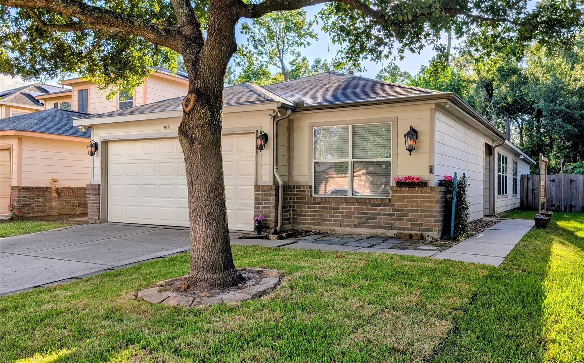 1918 Adobe Stone Drive