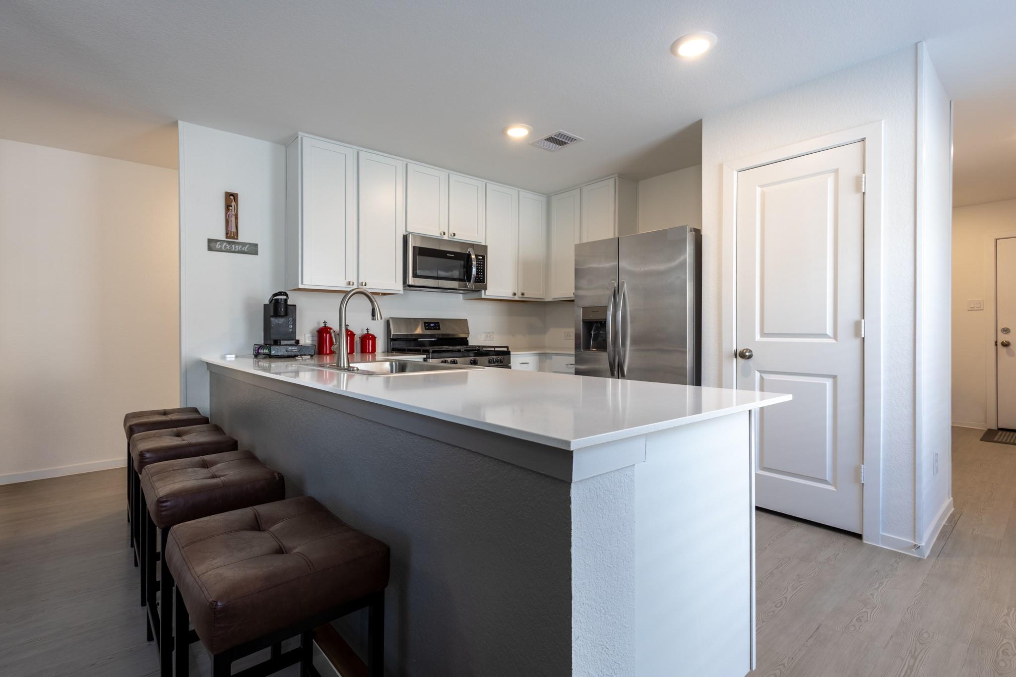 5806 Standpiper Loop