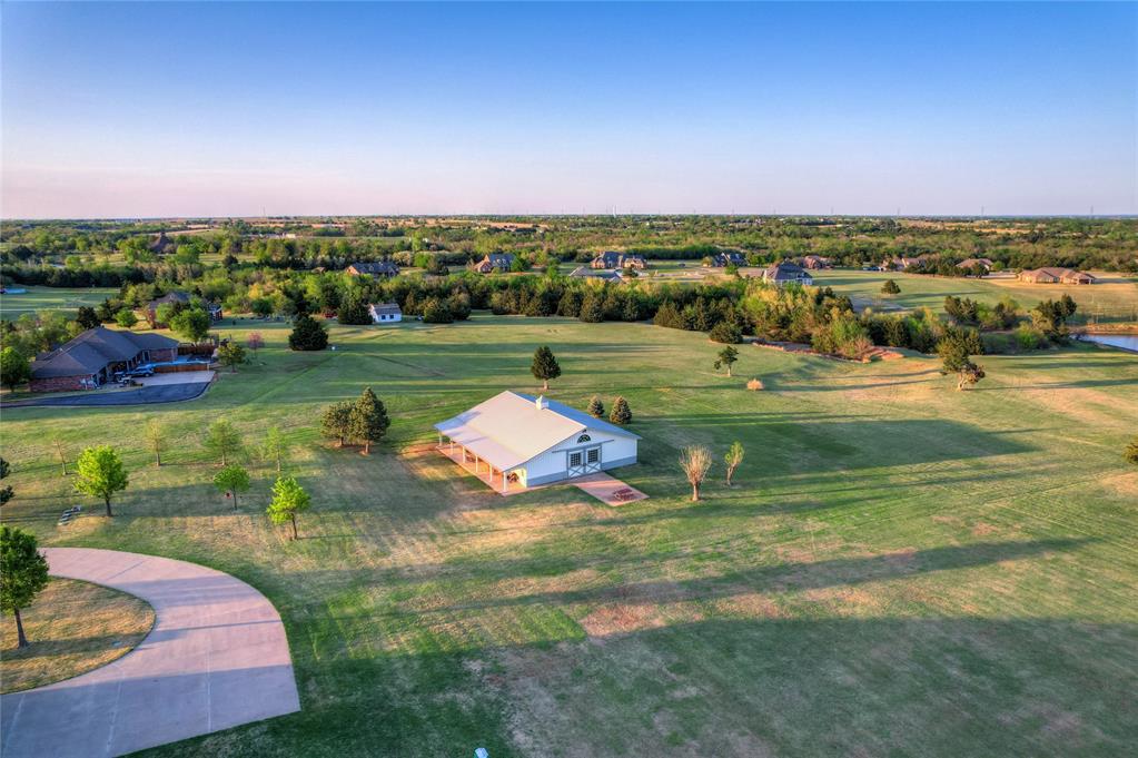 19450 N County Line Road