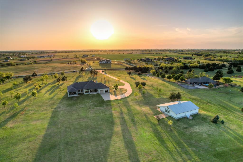 19450 N County Line Road