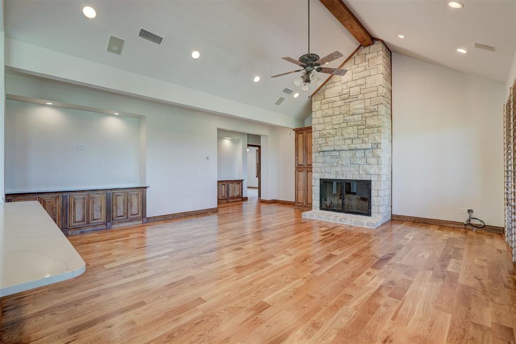 19450 N County Line Road