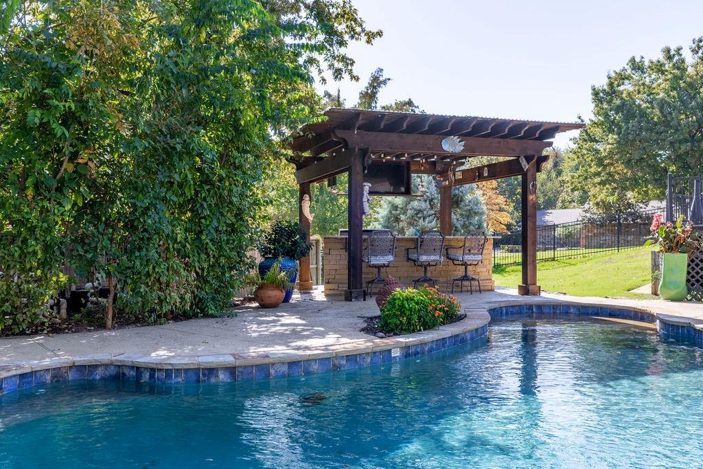 3401 Twelve Oaks Road