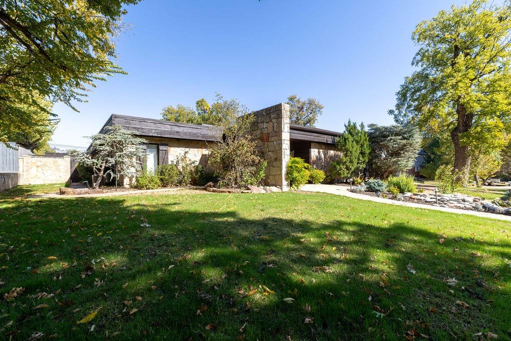 3401 Twelve Oaks Road