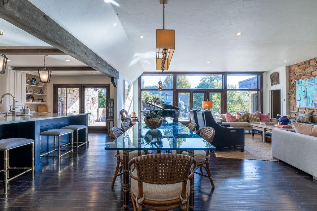 3401 Twelve Oaks Road