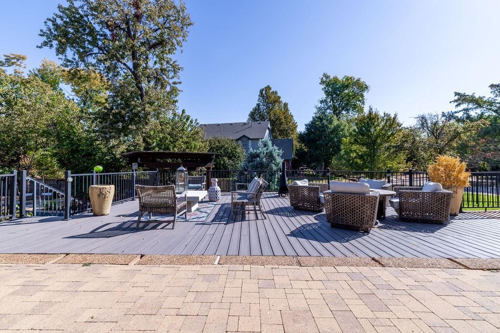 3401 Twelve Oaks Road