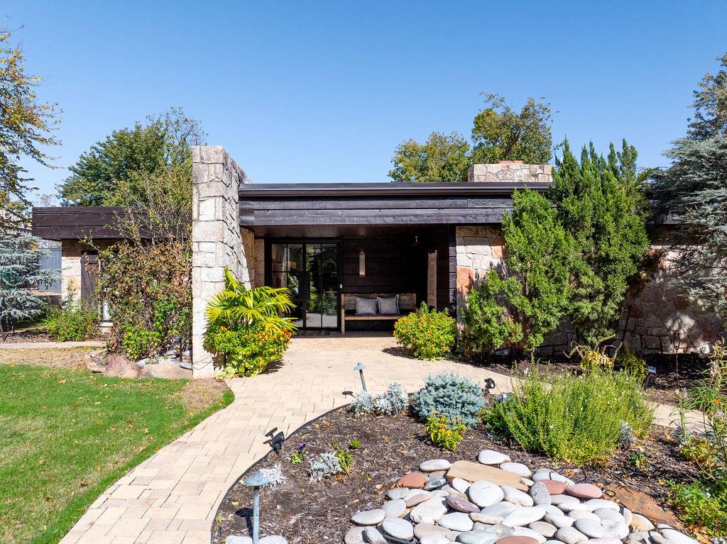 3401 Twelve Oaks Road