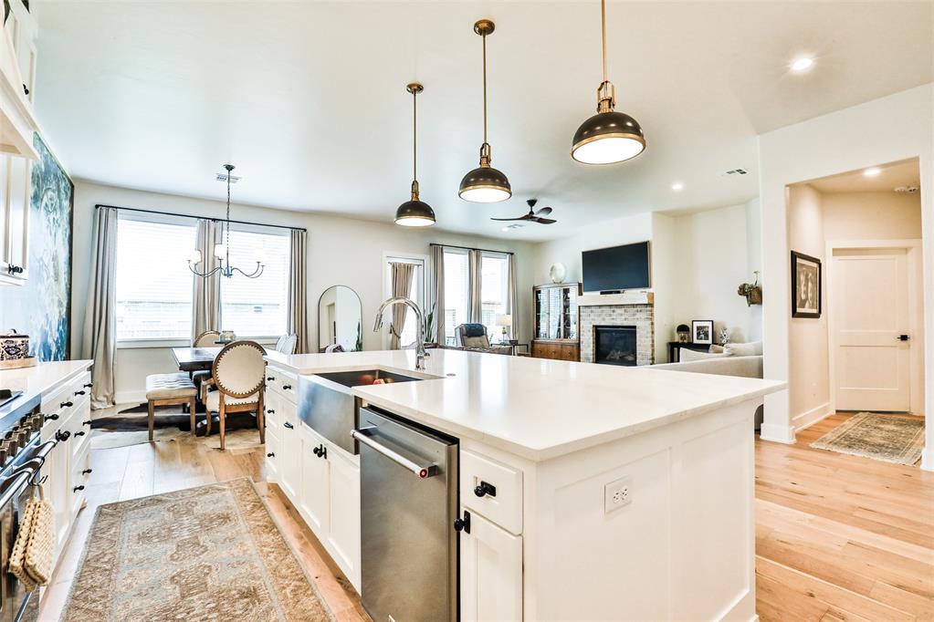 109 Pont Neuf Court
